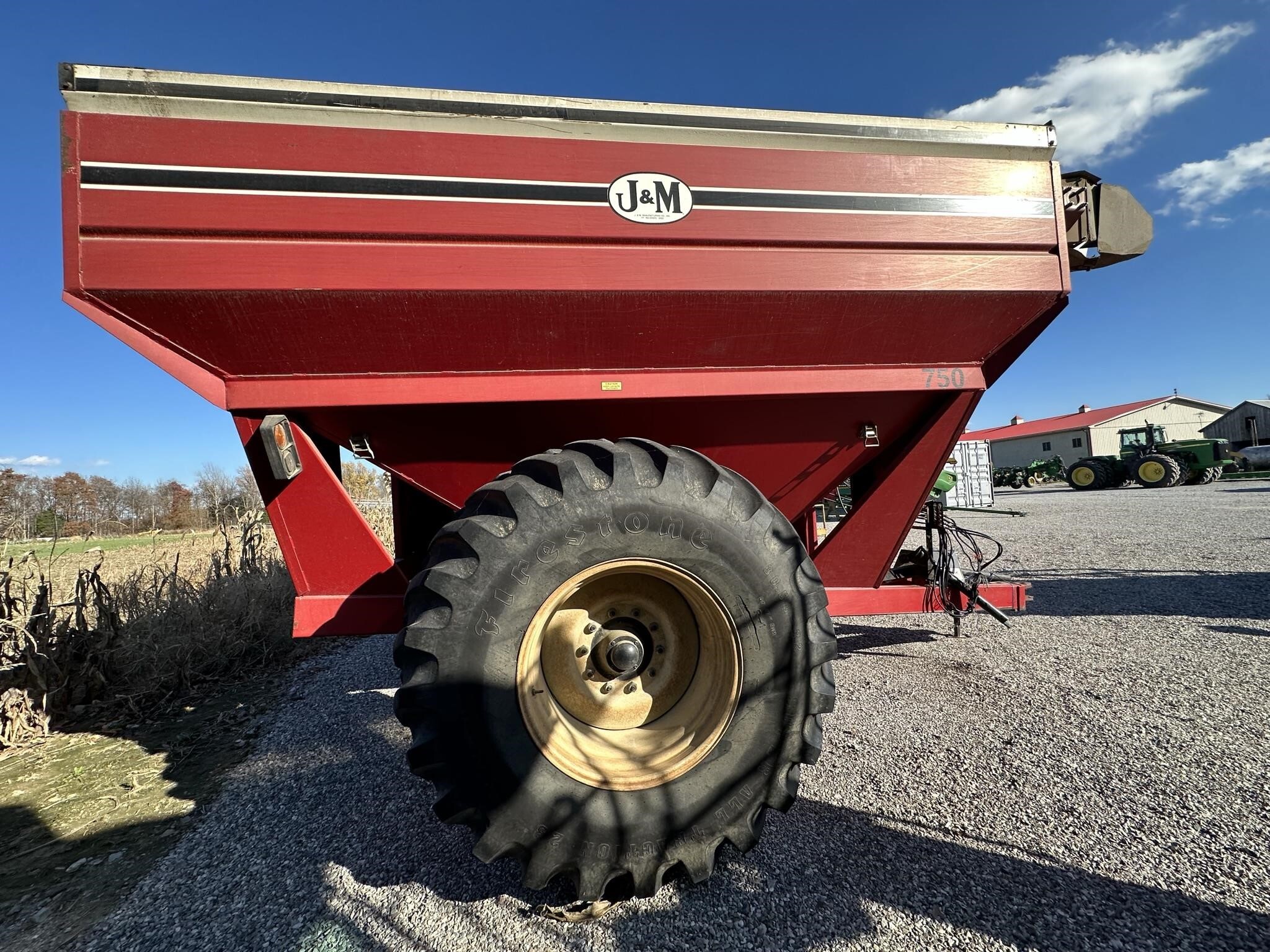  J&M 750-14 Grain Cart