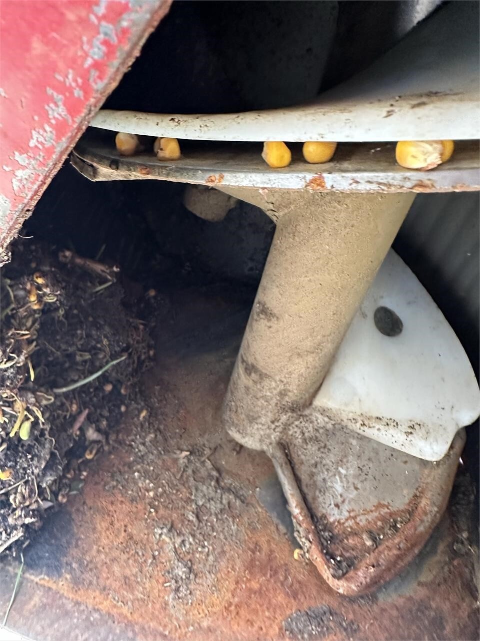 J&M 750-14 Grain Cart