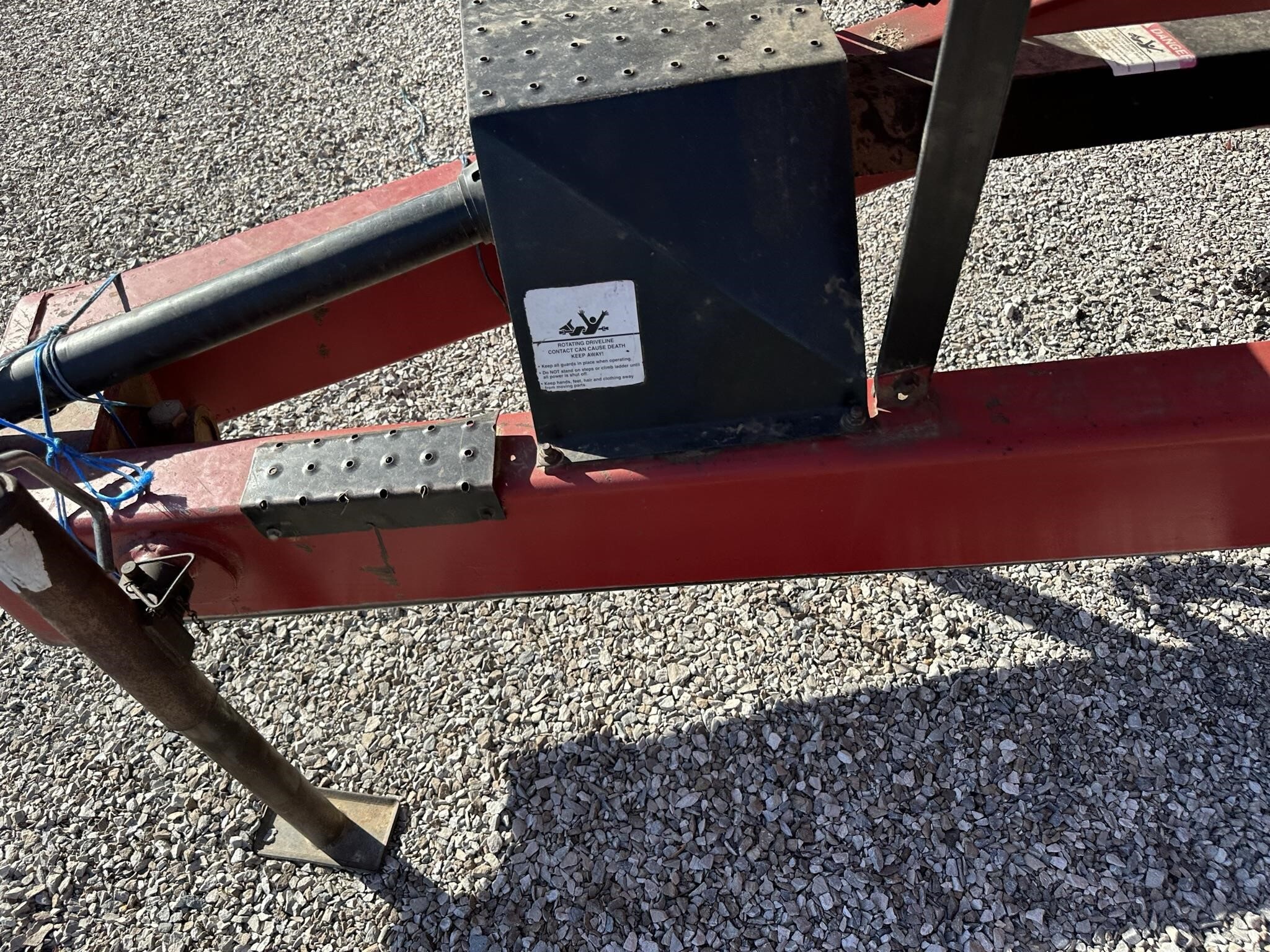  J&M 750-14 Grain Cart