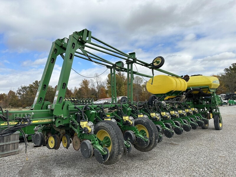 Used Planters for Sale - 4117 Listings | Machinery Pete