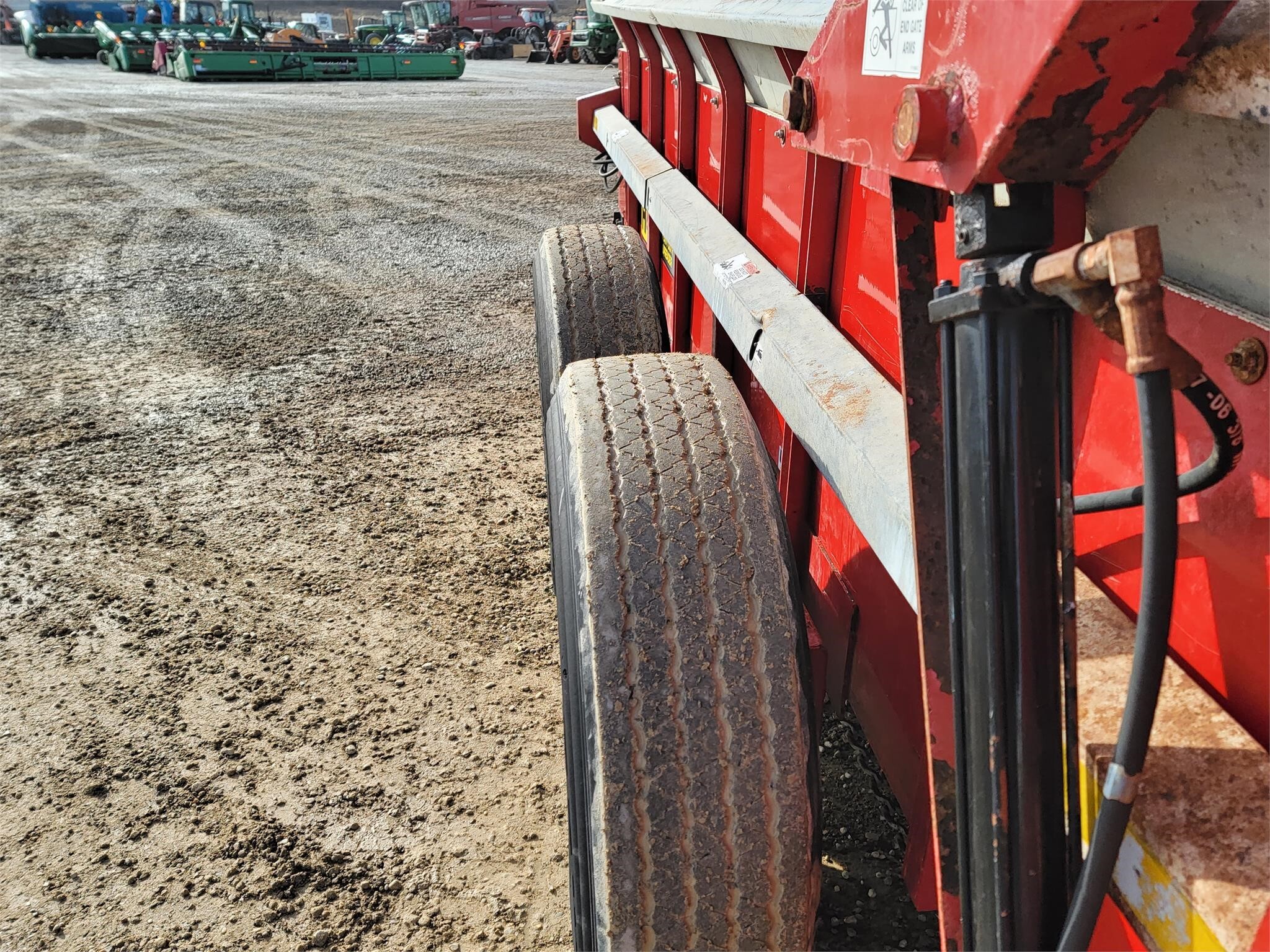 2018 H & S 3137 Manure Spreader 16,500 Machinery Pete