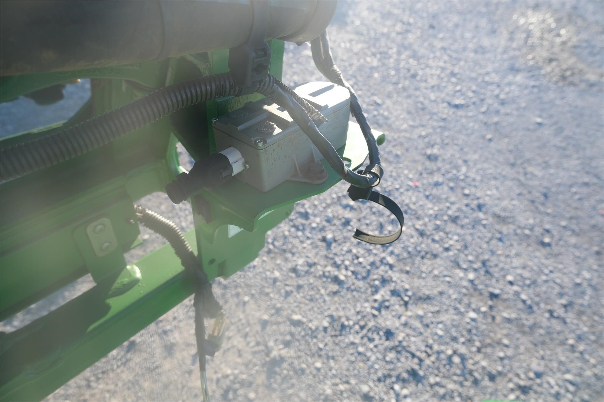 2014 John Deere R4038 Self-Propelled Sprayer