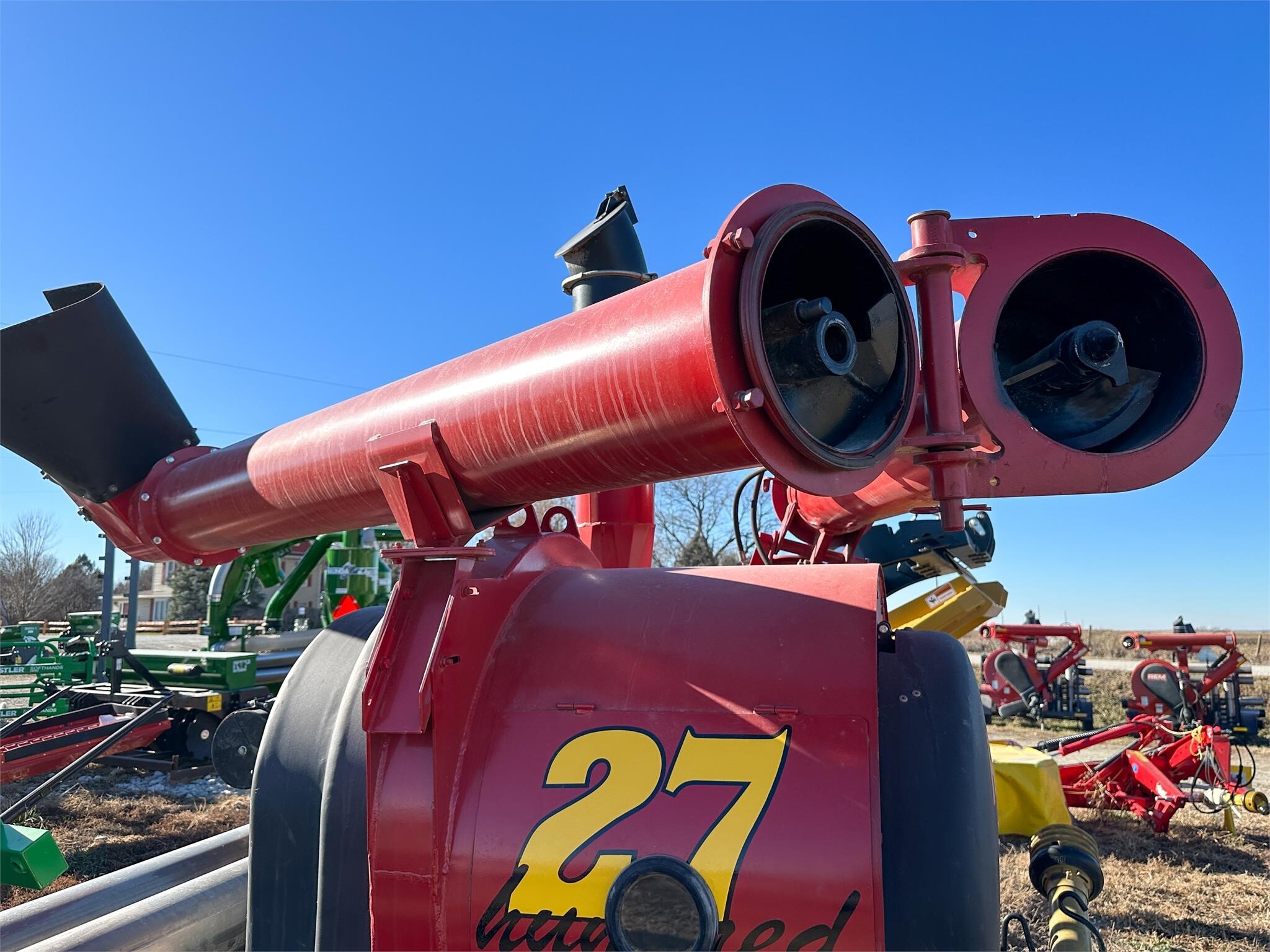 2012 Rem 2700 Grain Vac