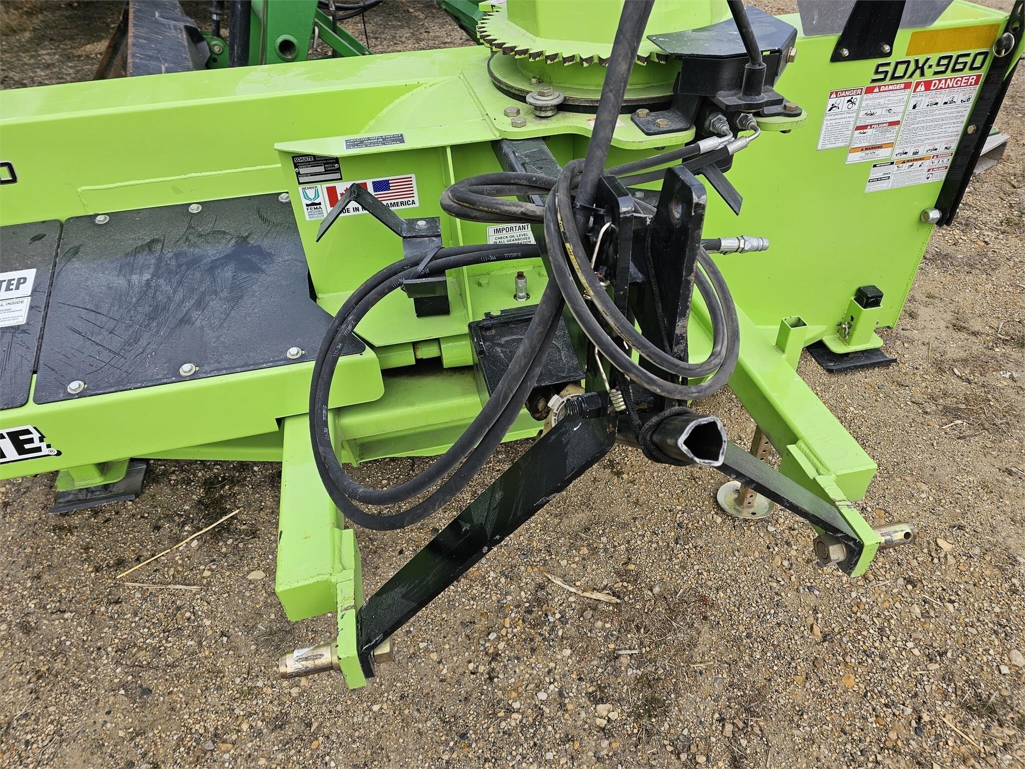 Schulte SDX960 Snow Blower Call Machinery Pete