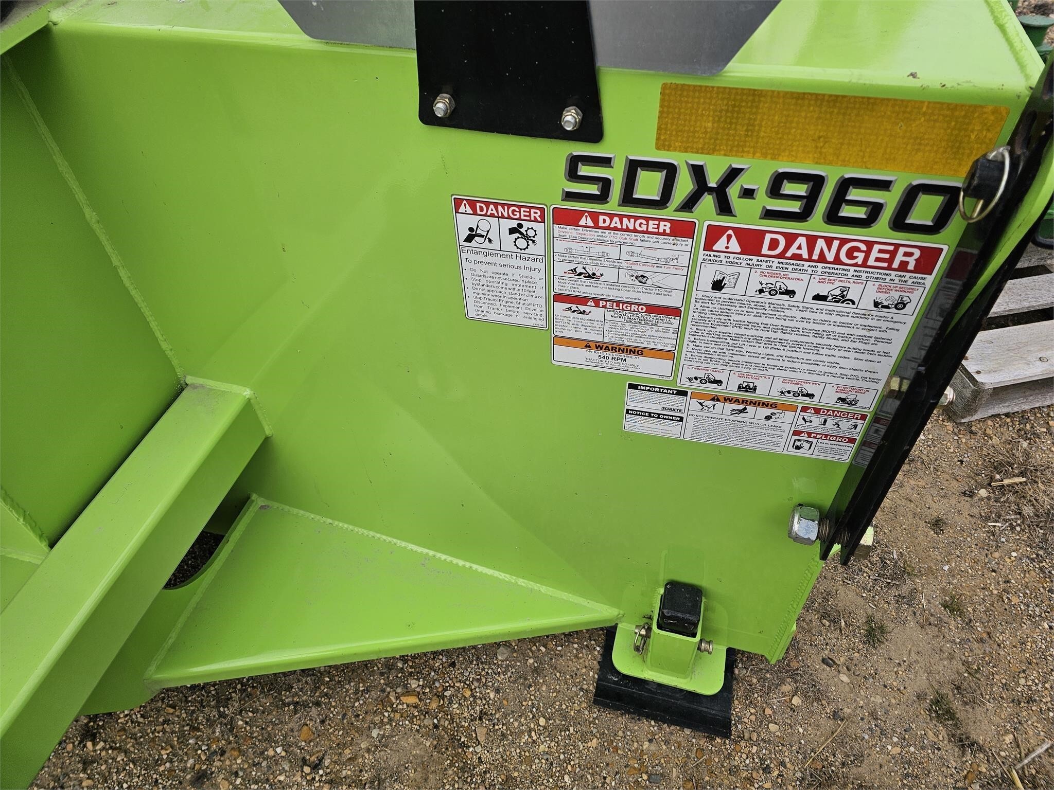 Schulte SDX960 Snow Blower Call Machinery Pete