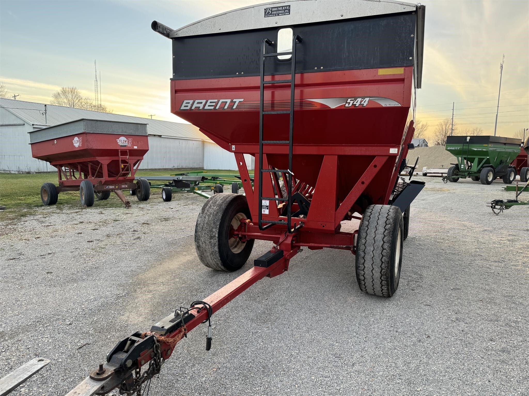  Brent 544 Gravity Wagon