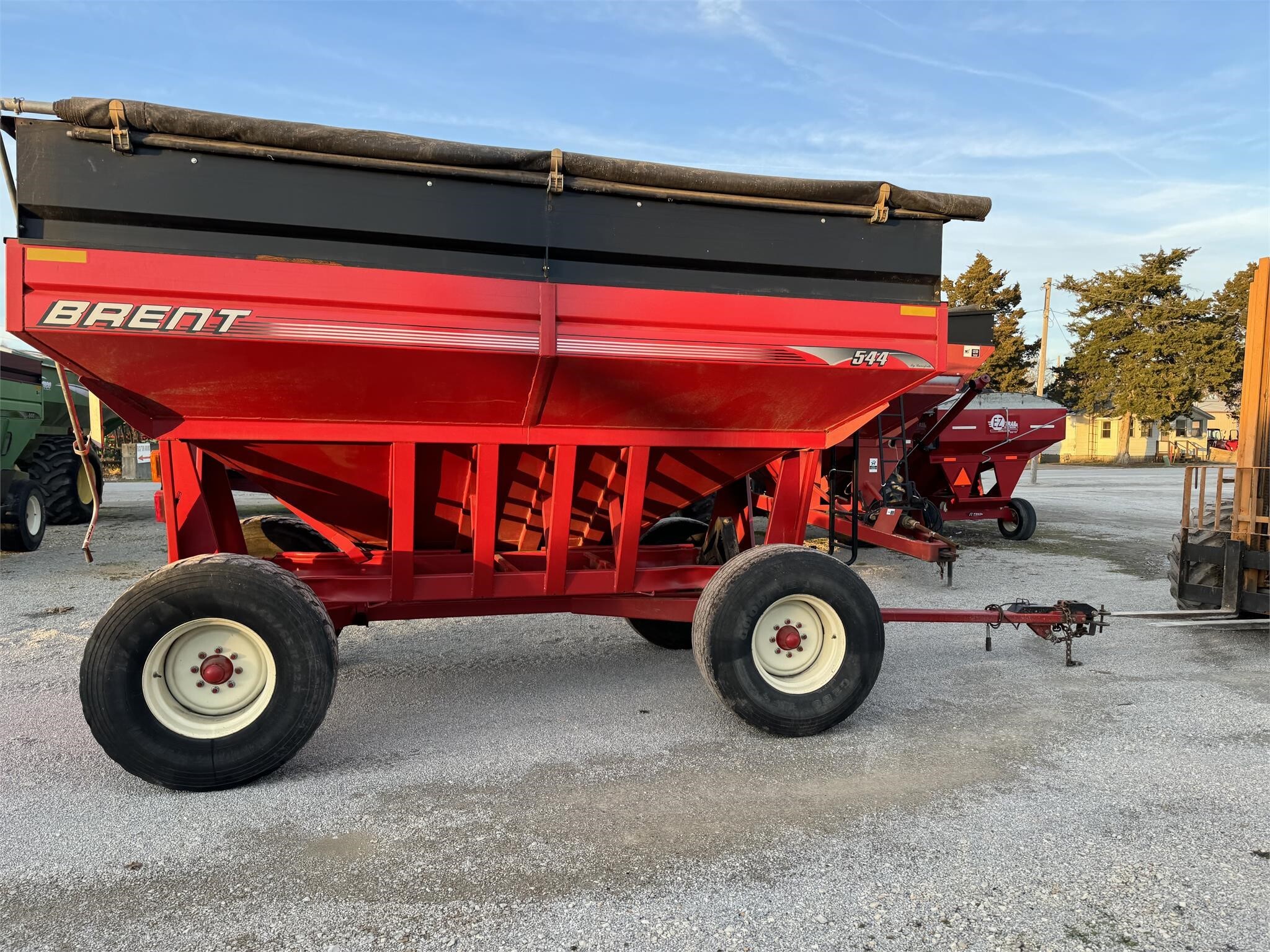  Brent 544 Gravity Wagon