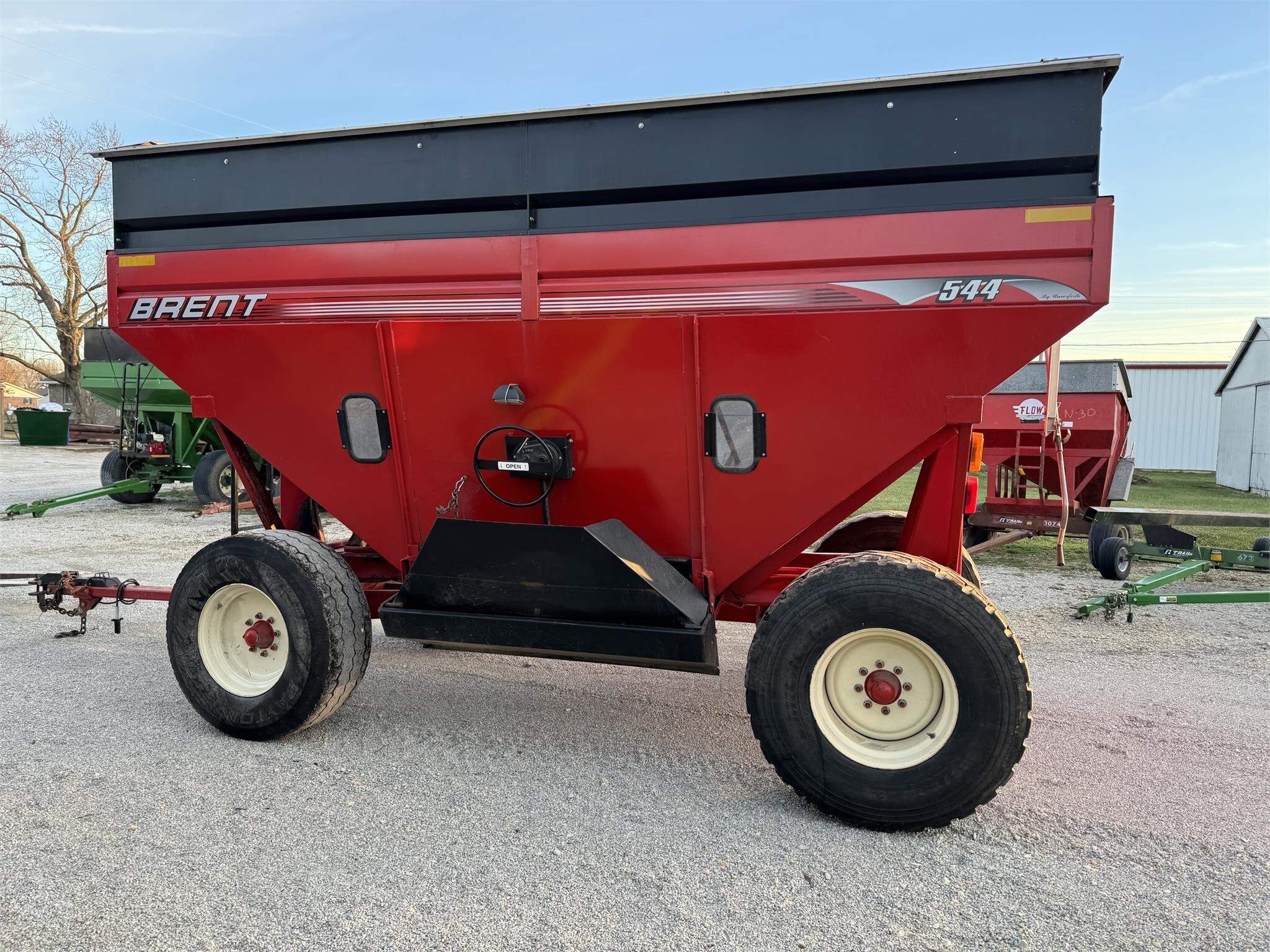  Brent 544 Gravity Wagon