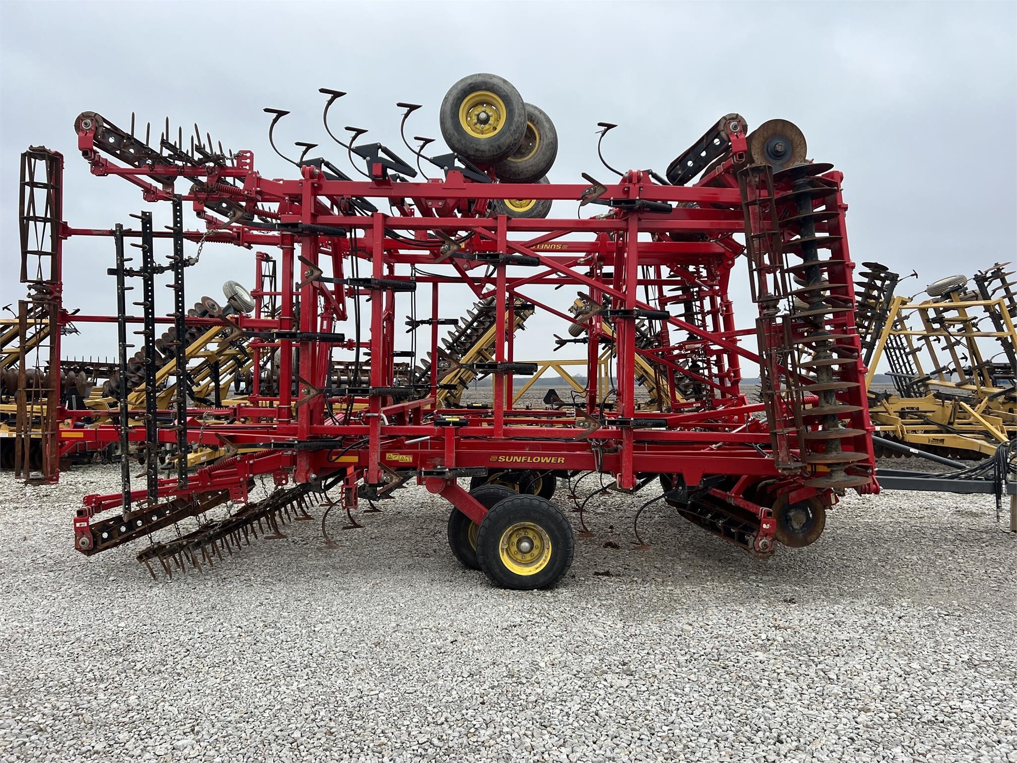 2023 Sunflower 643340 Soil Finisher 99,500 Machinery Pete