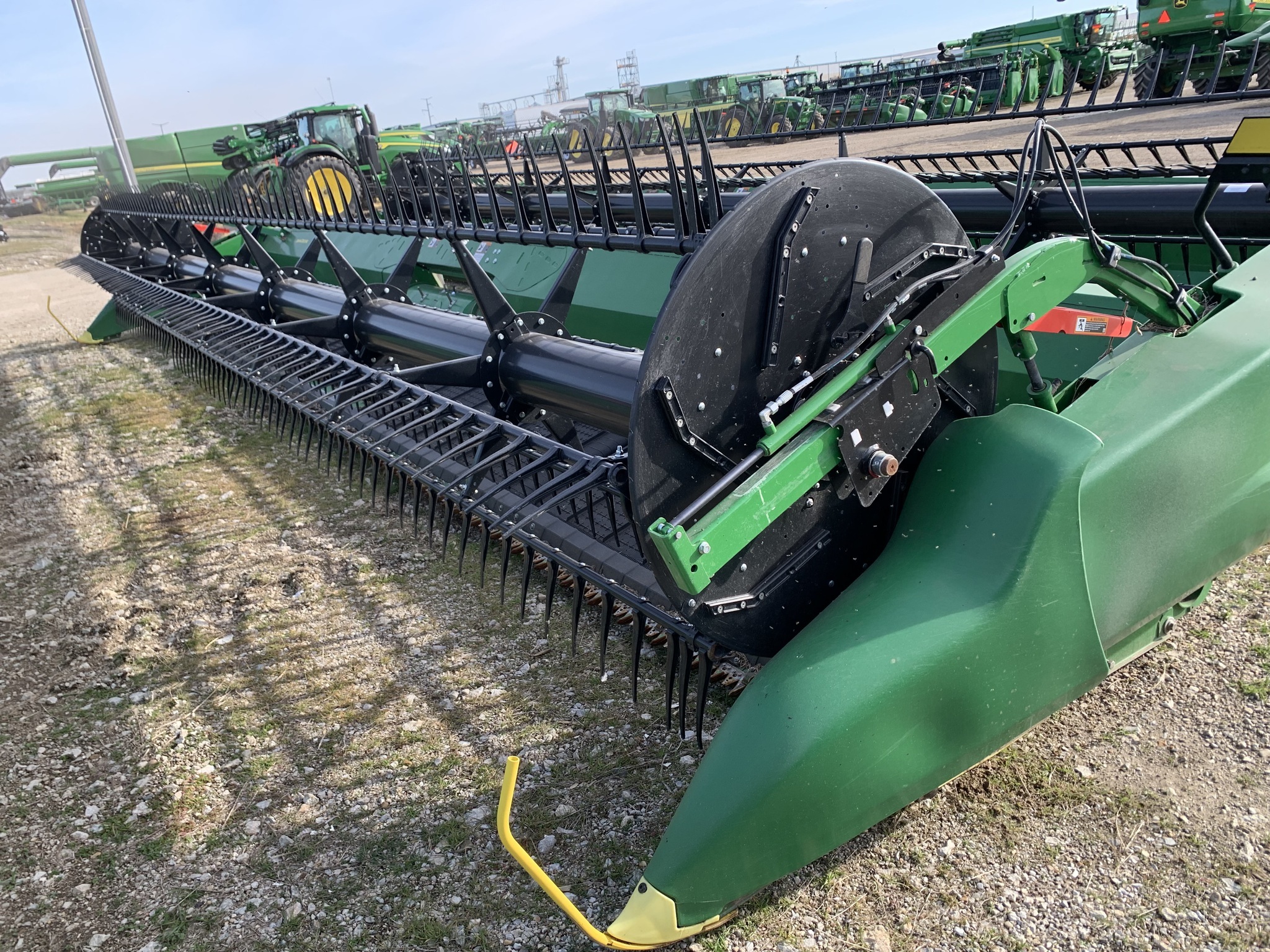 2023 John Deere RD35F Platform