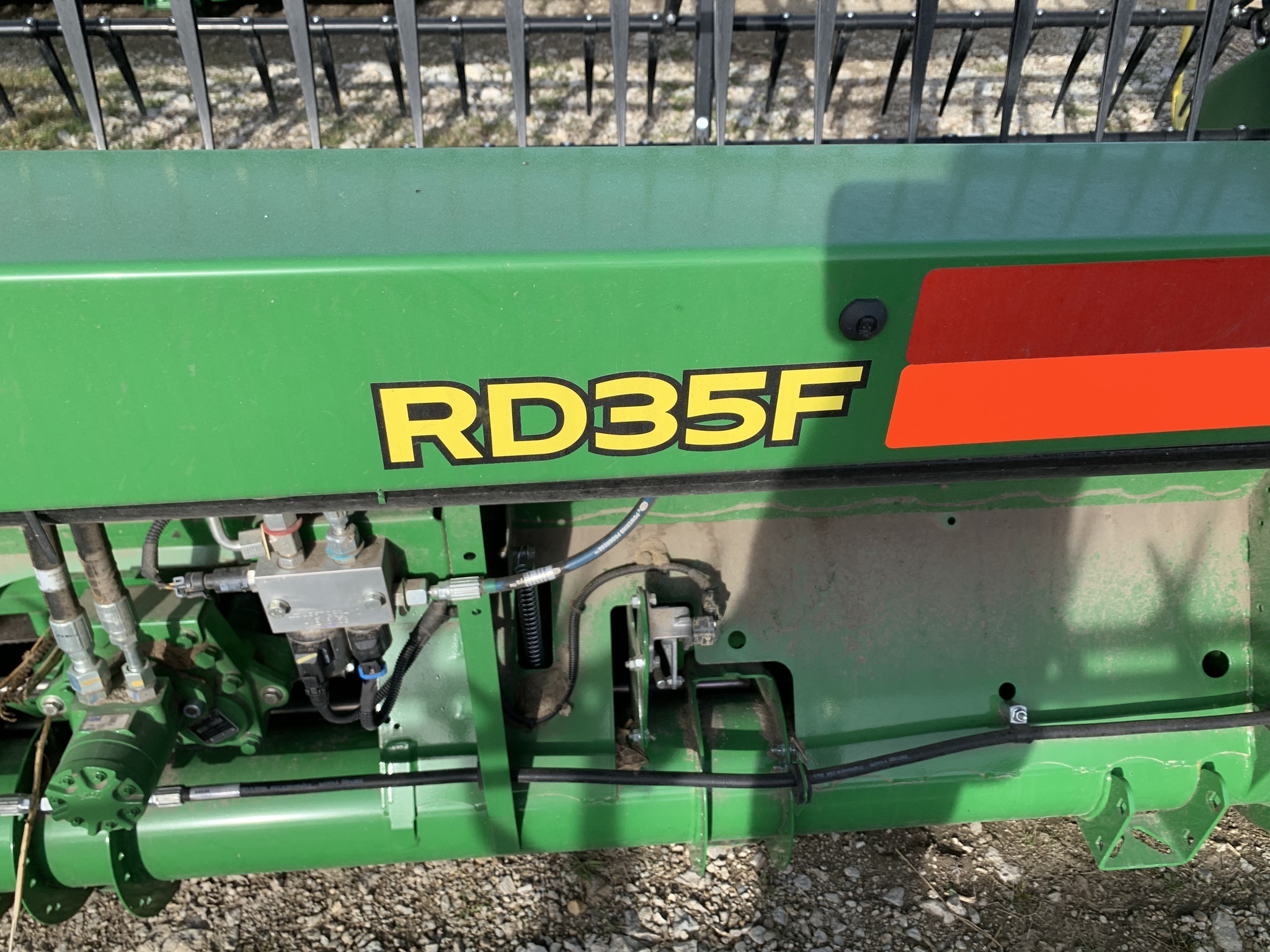 2023 John Deere RD35F Platform