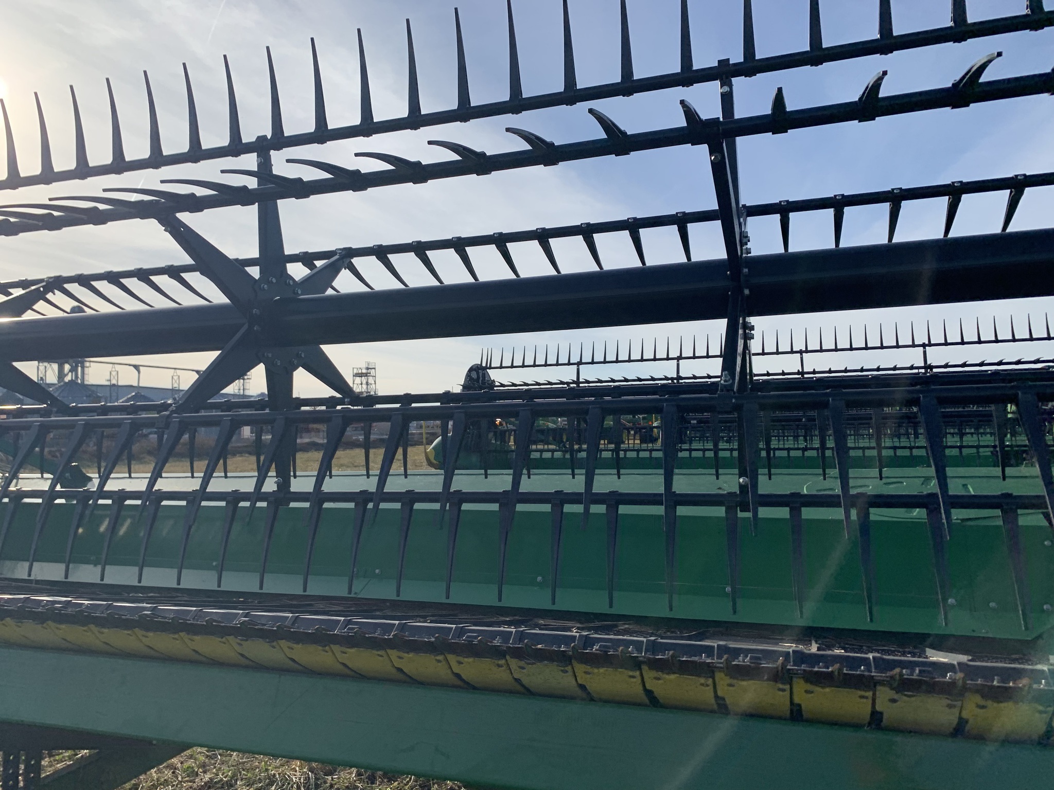 2023 John Deere RD40F Platform