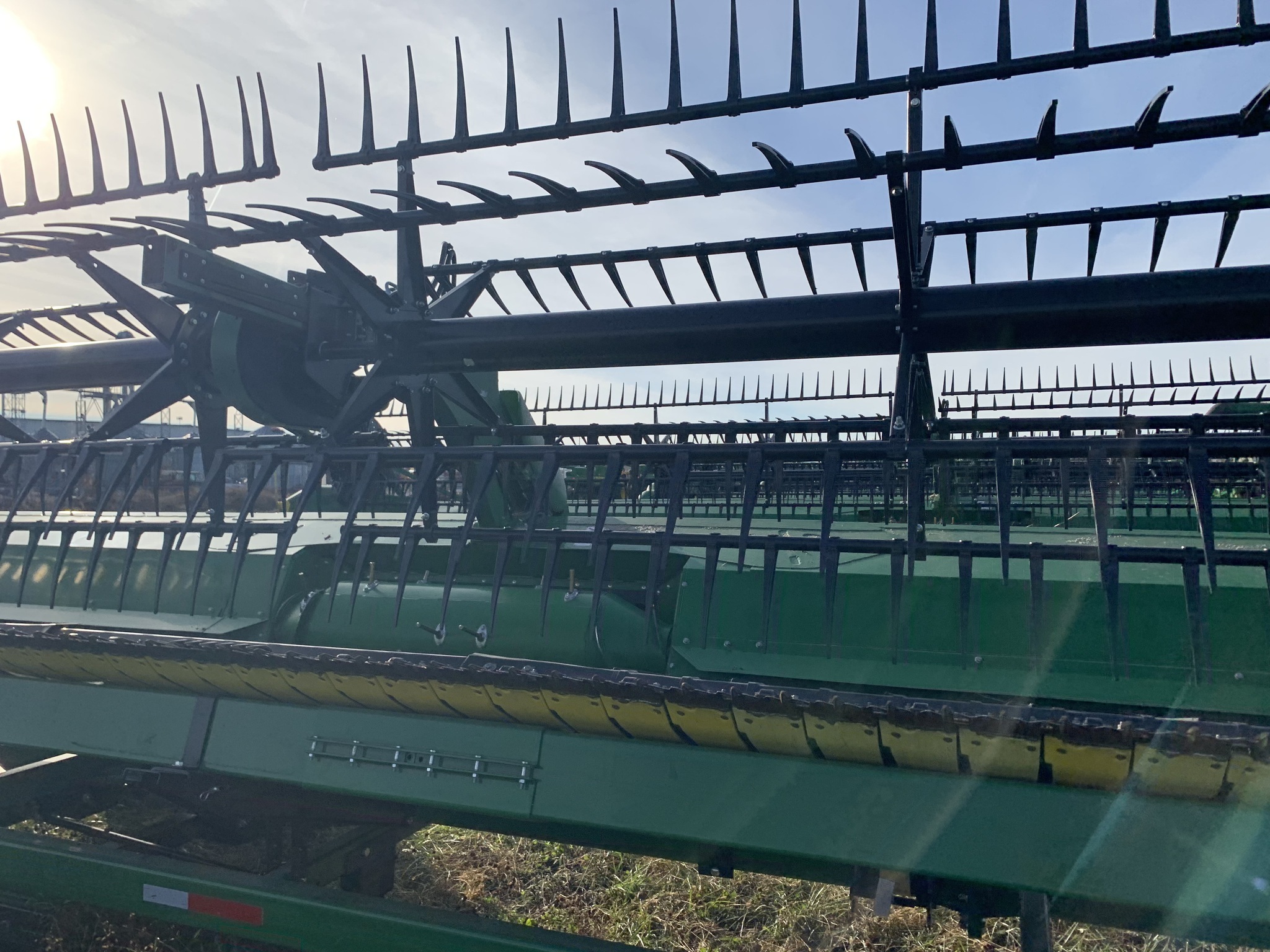 2023 John Deere RD40F Platform