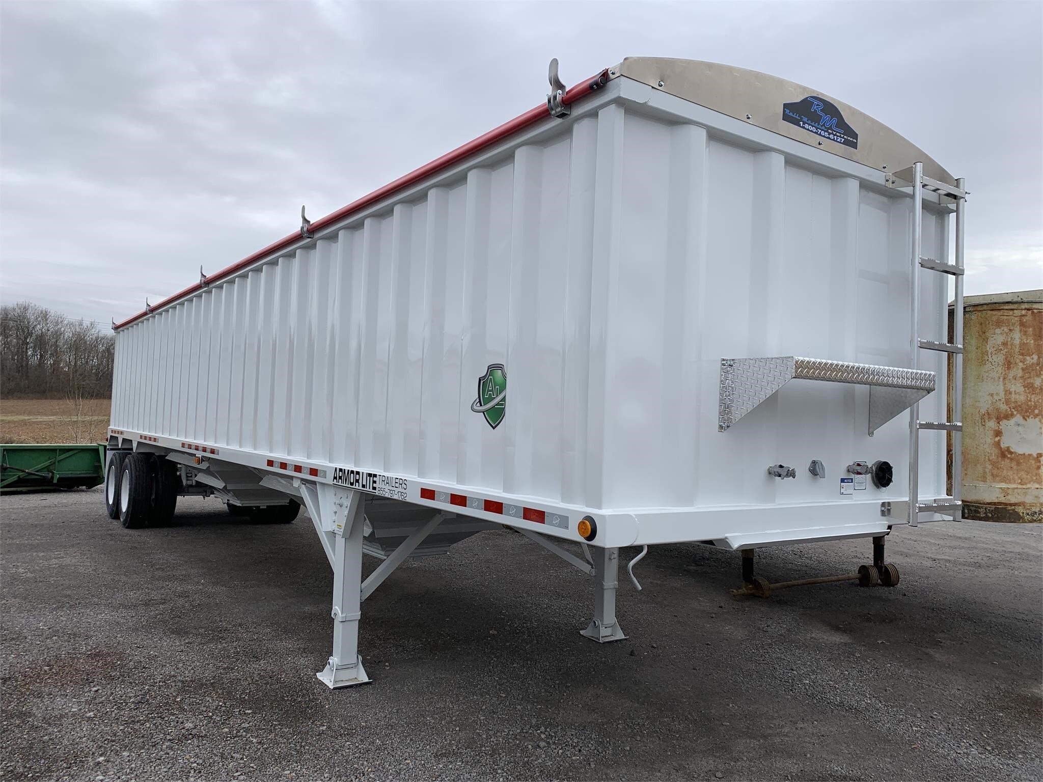 2024 Armor Lite 40FT Grain Trailer