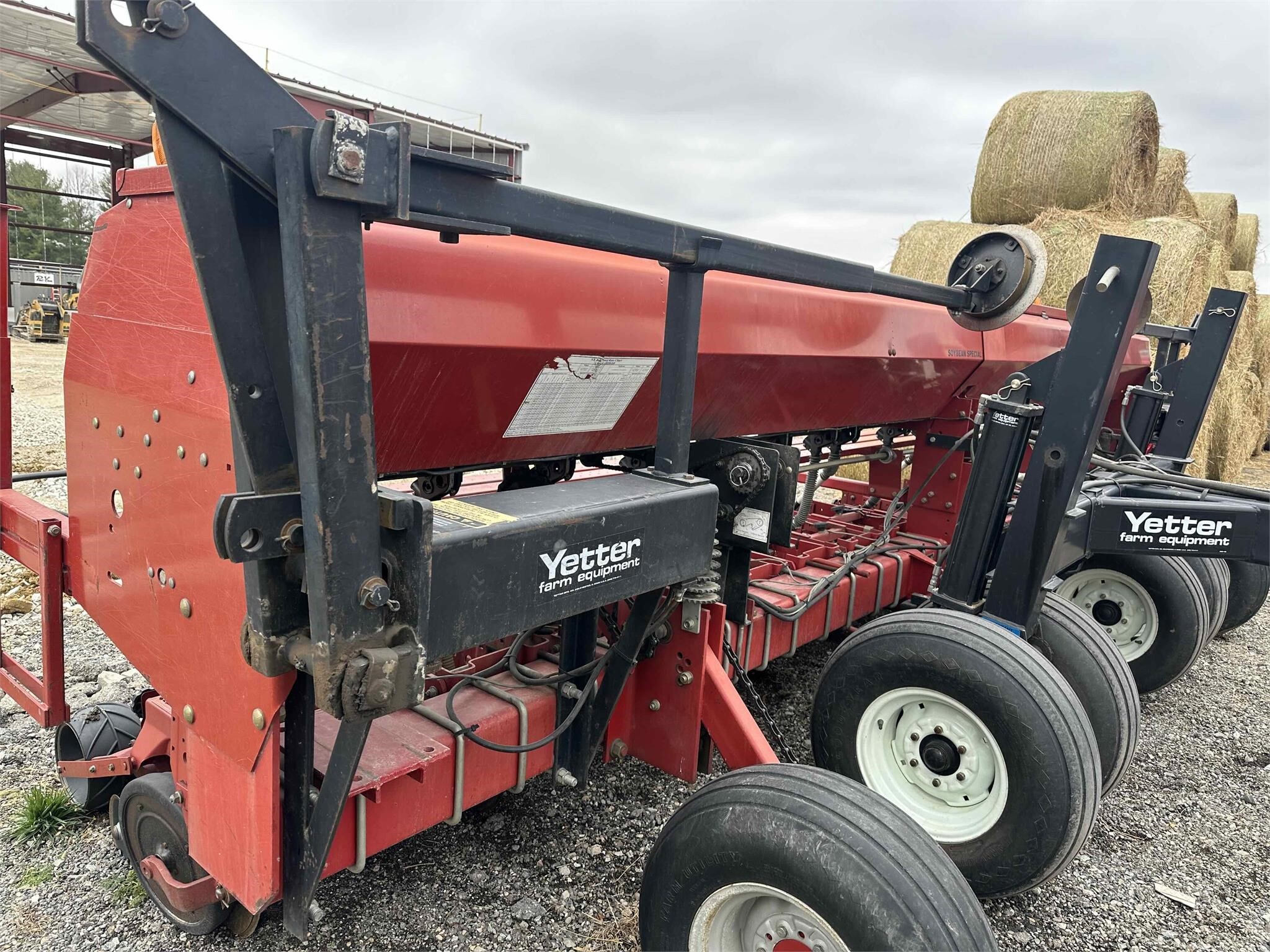 Case IH 5400 Drill 11,000 Machinery Pete