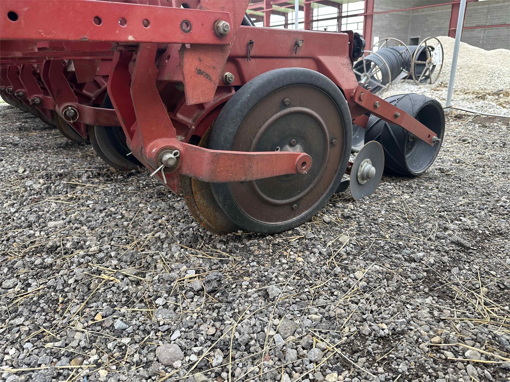 Case IH 5400 Drill 11,000 Machinery Pete