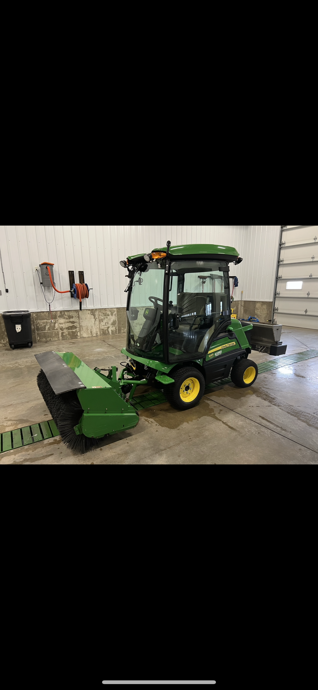 John Deere 1585 Lawn Mower 48 000 Machinery Pete