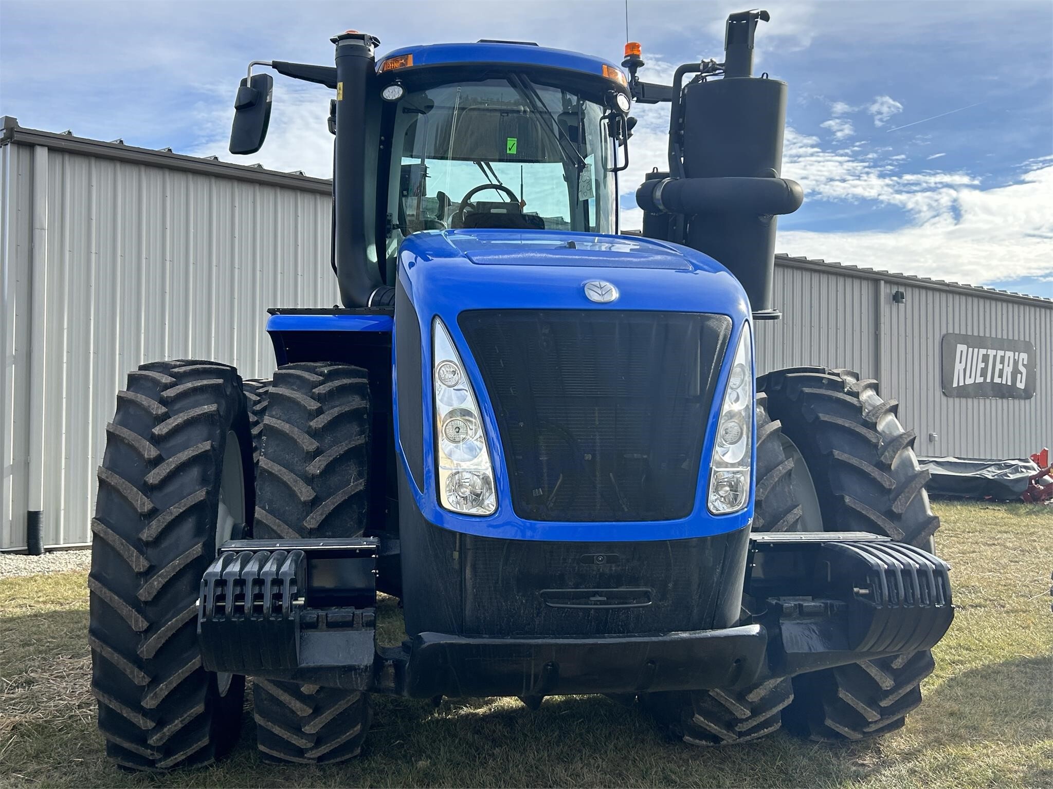 2023 New Holland T9.530 Tractor