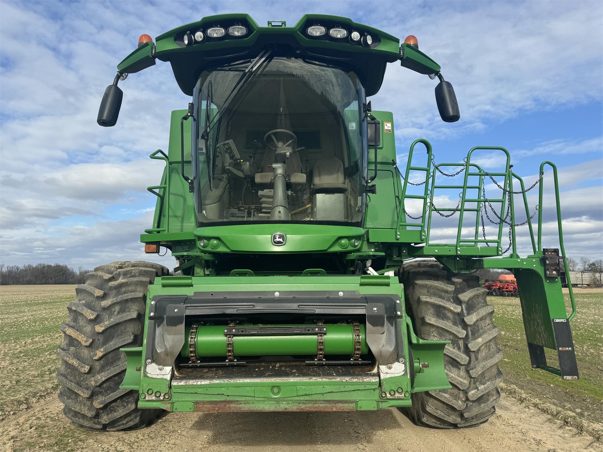 2015 John Deere S680 Combine