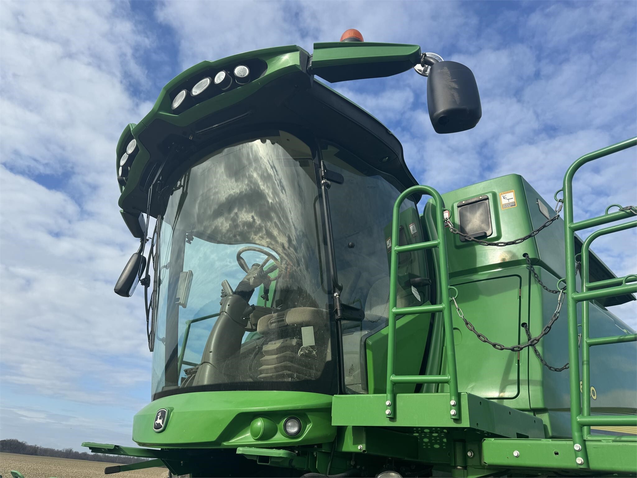 2015 John Deere S680 Combine