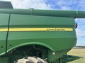 2015 John Deere S680 Combine