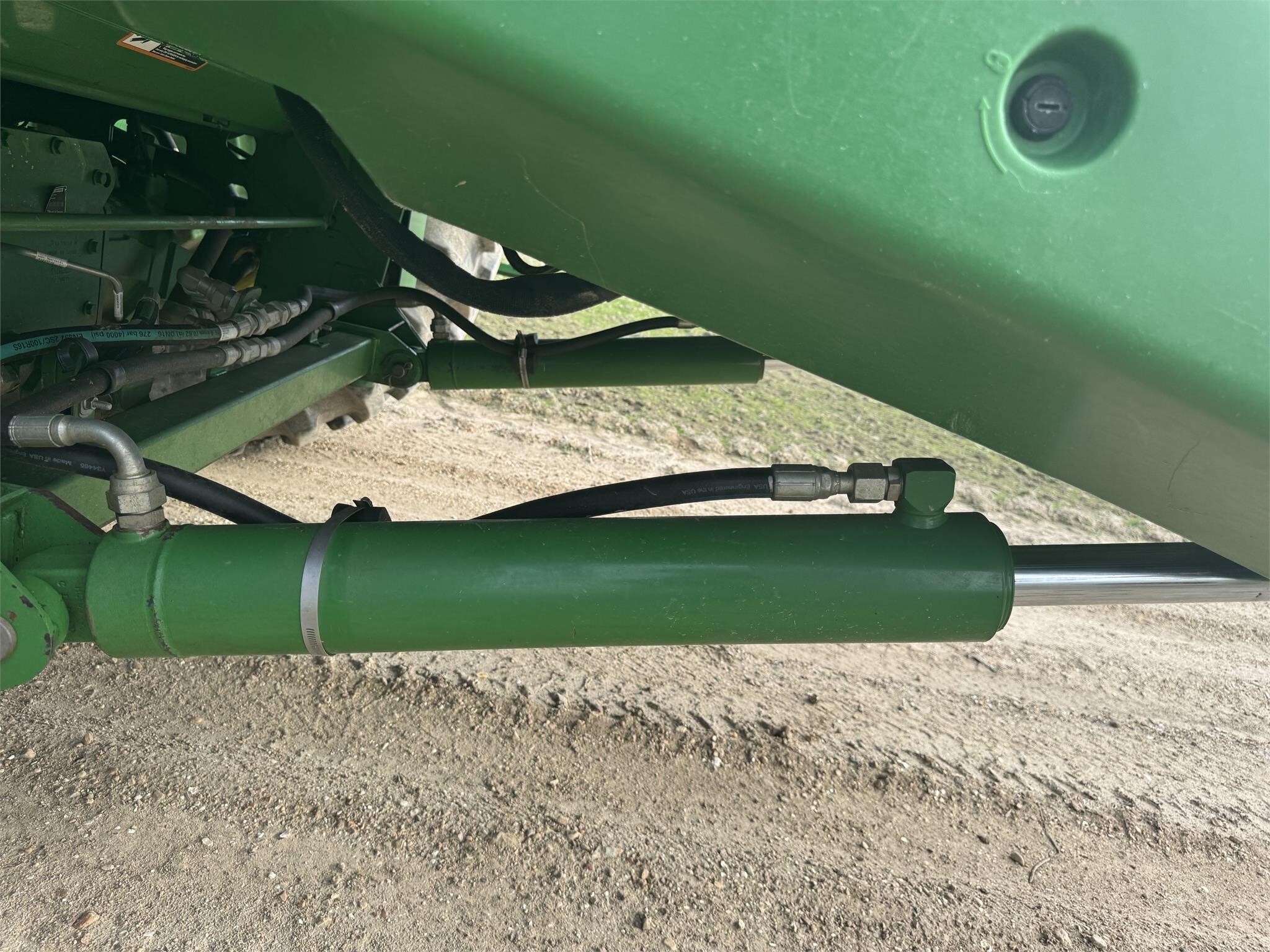 2015 John Deere S680 Combine