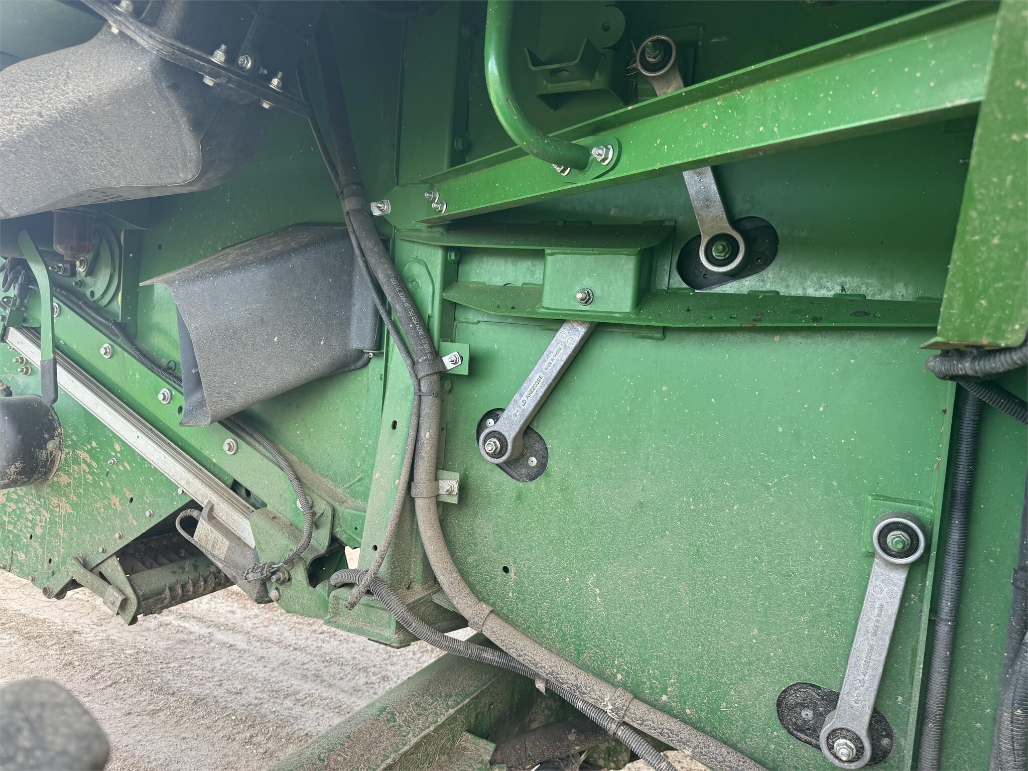 2015 John Deere S680 Combine