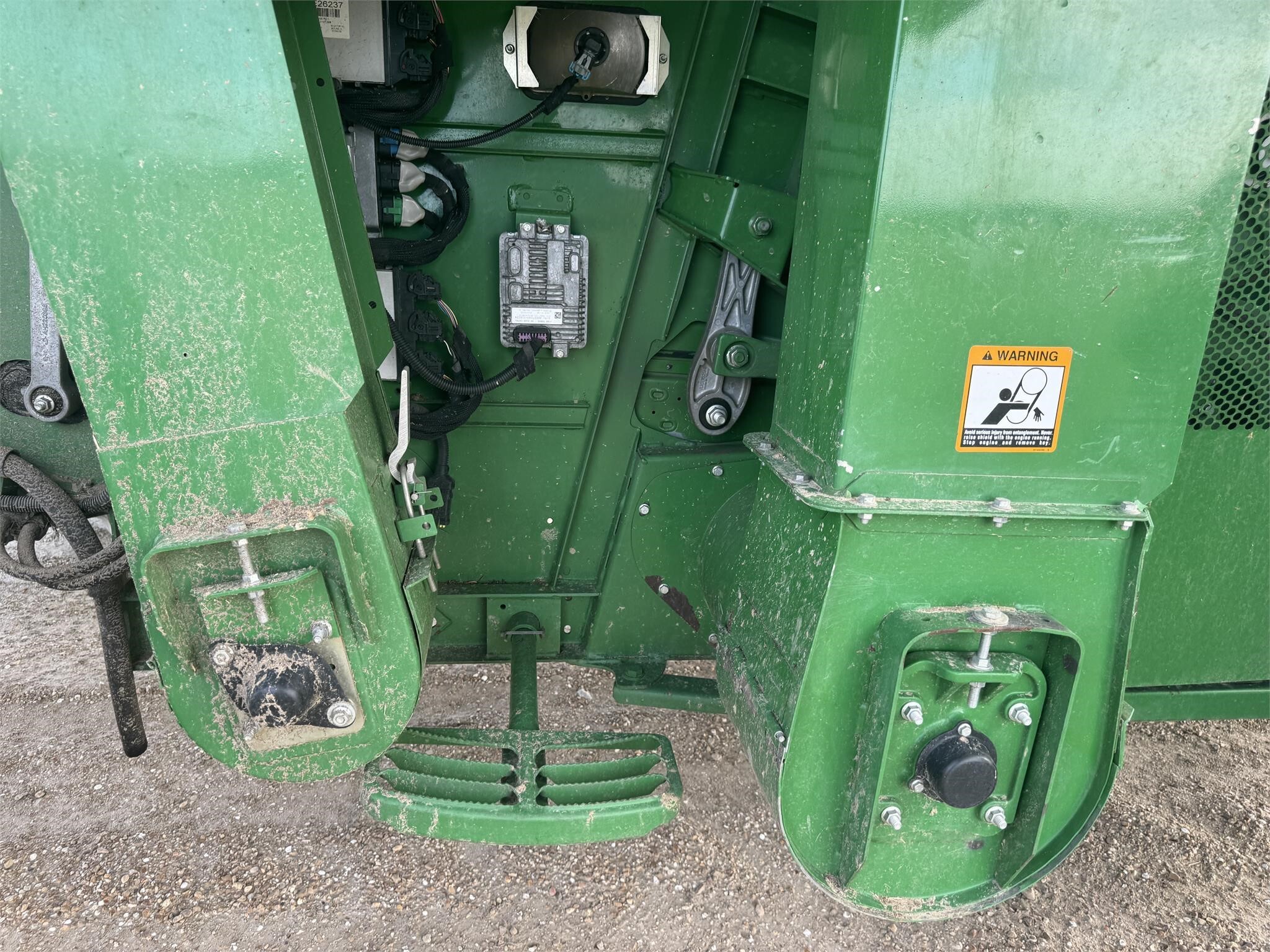 2015 John Deere S680 Combine