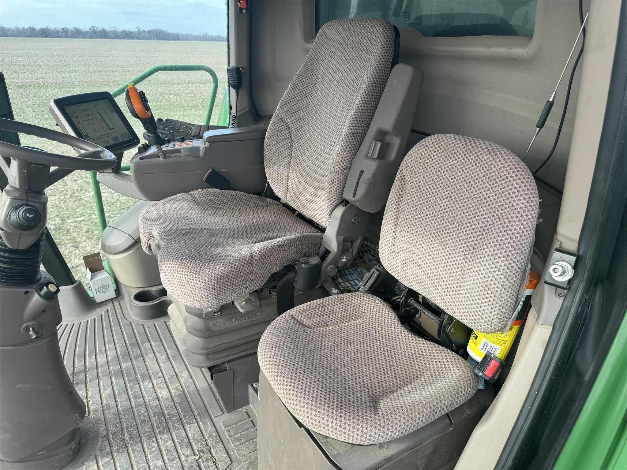 2015 John Deere S680 Combine