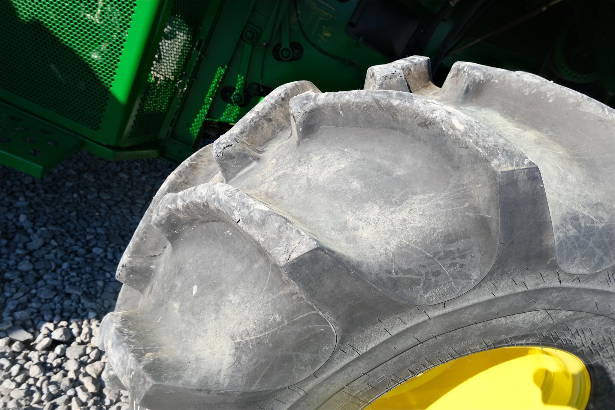 2007 John Deere 9860 STS Combine