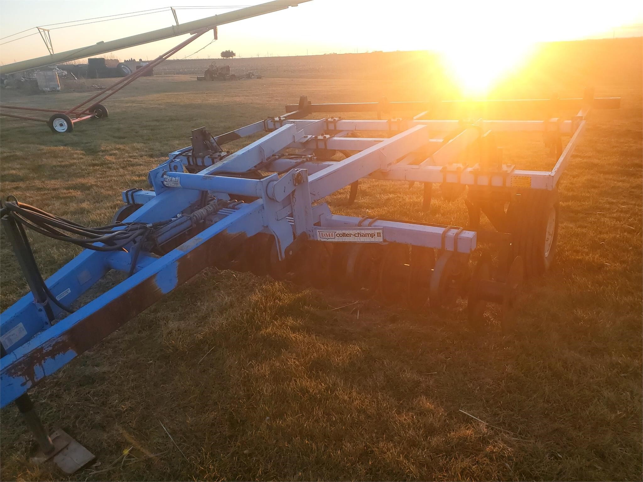  DMI Coulter Champ Chisel Plow