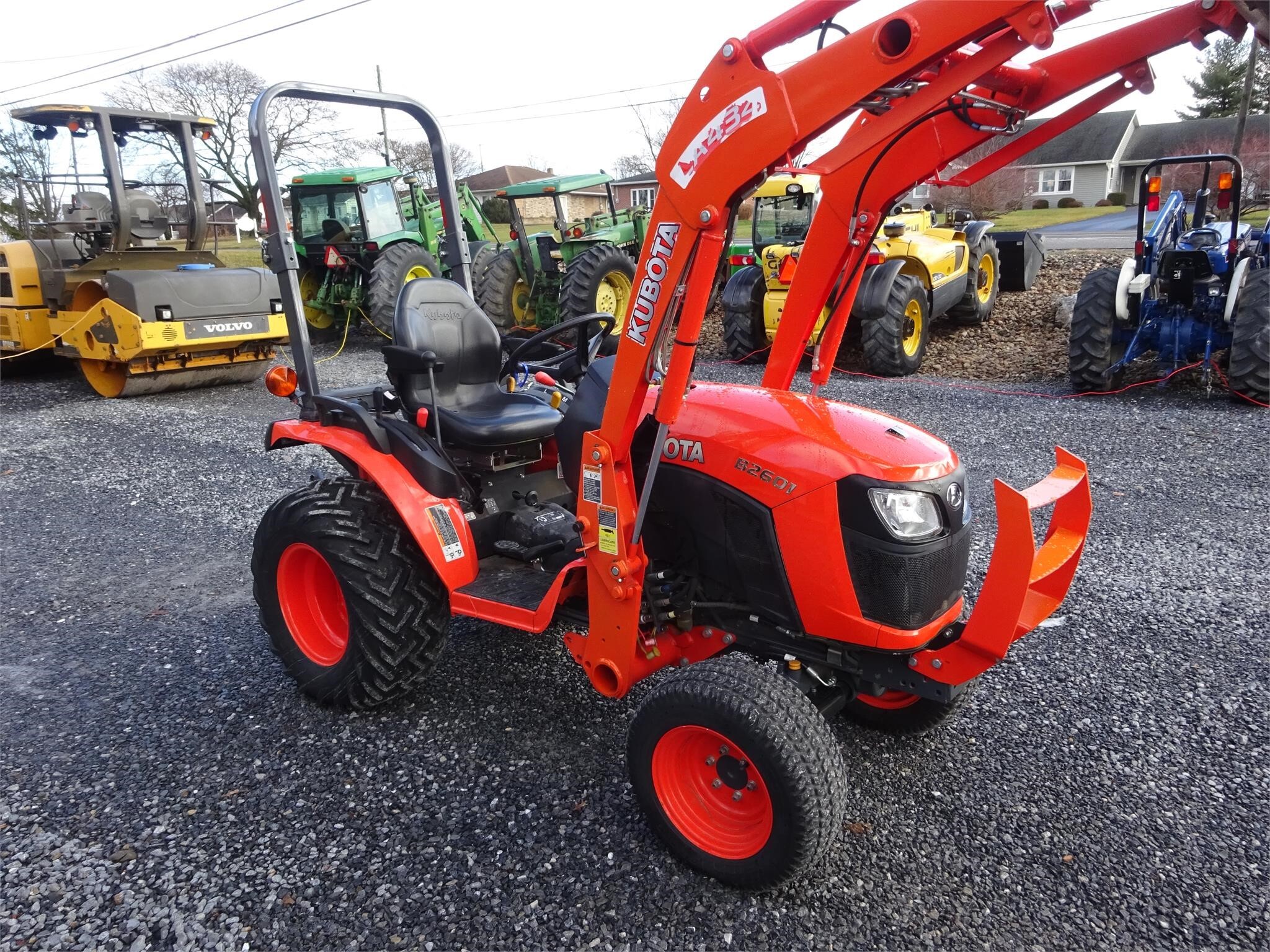 Kubota B2601 Tractor 16,500 Machinery Pete