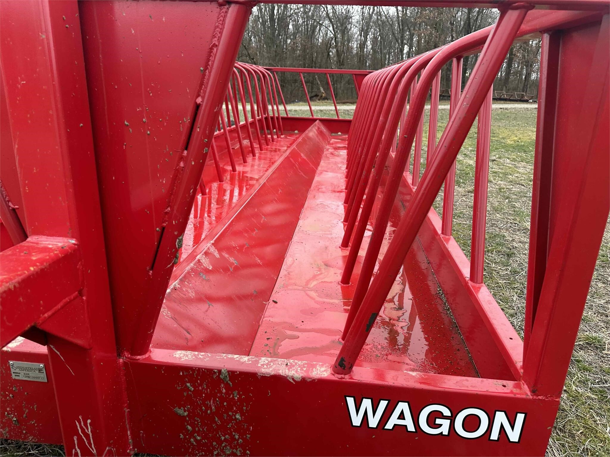  Industrias America 82R Feed Wagon