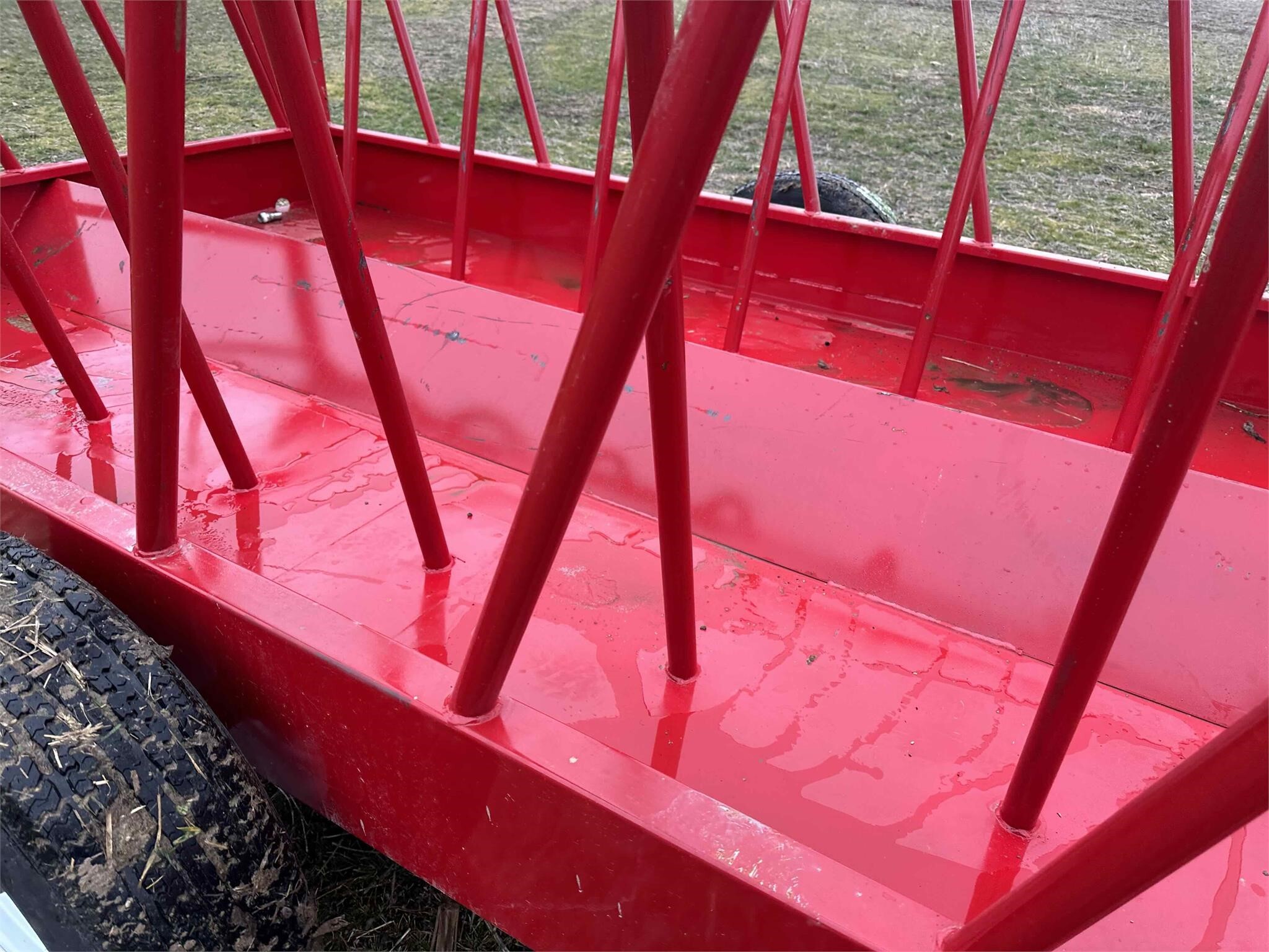  Industrias America 82R Feed Wagon