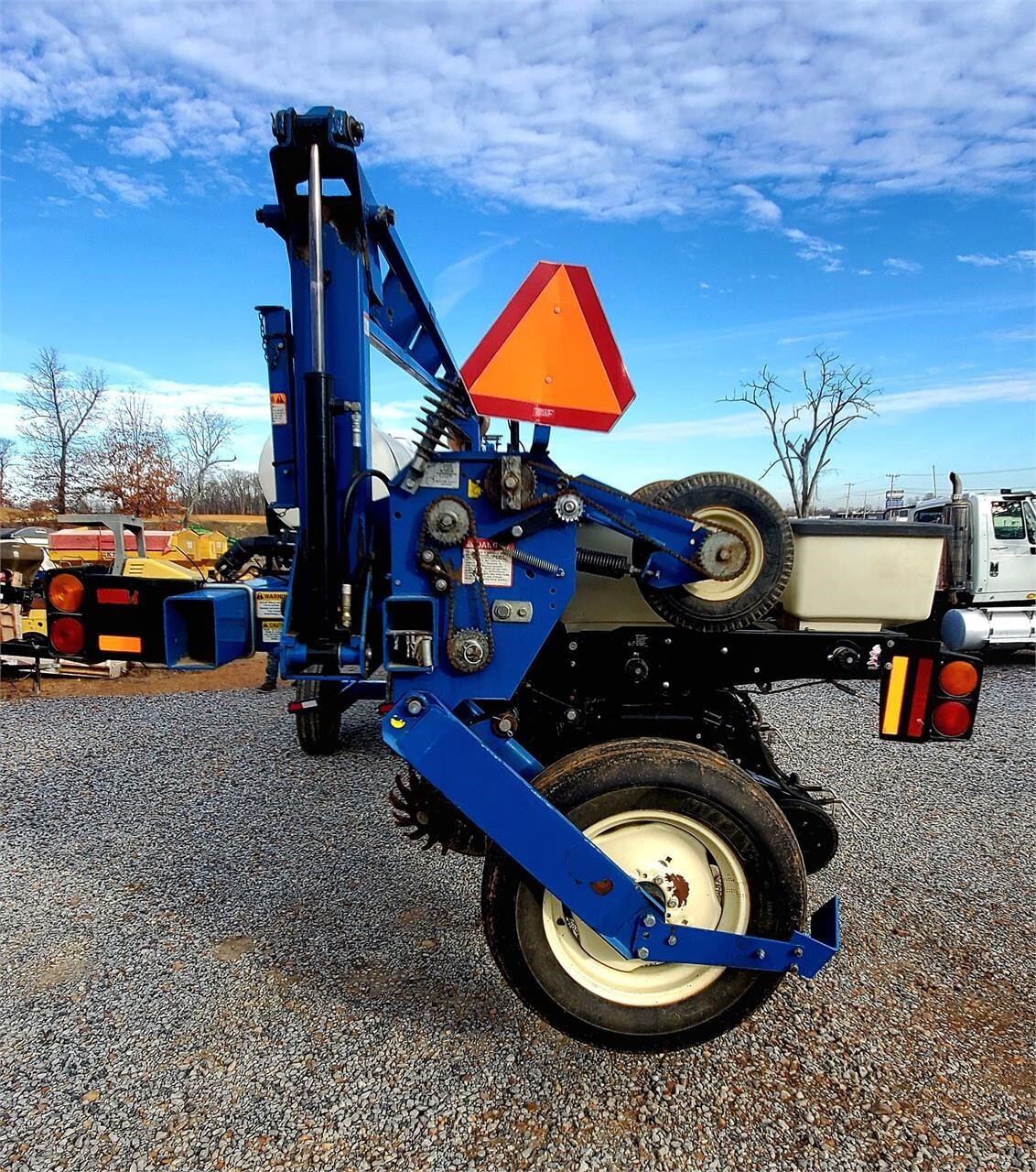 2001 Kinze 3600 Planter