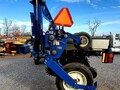 2001 Kinze 3600 Planter