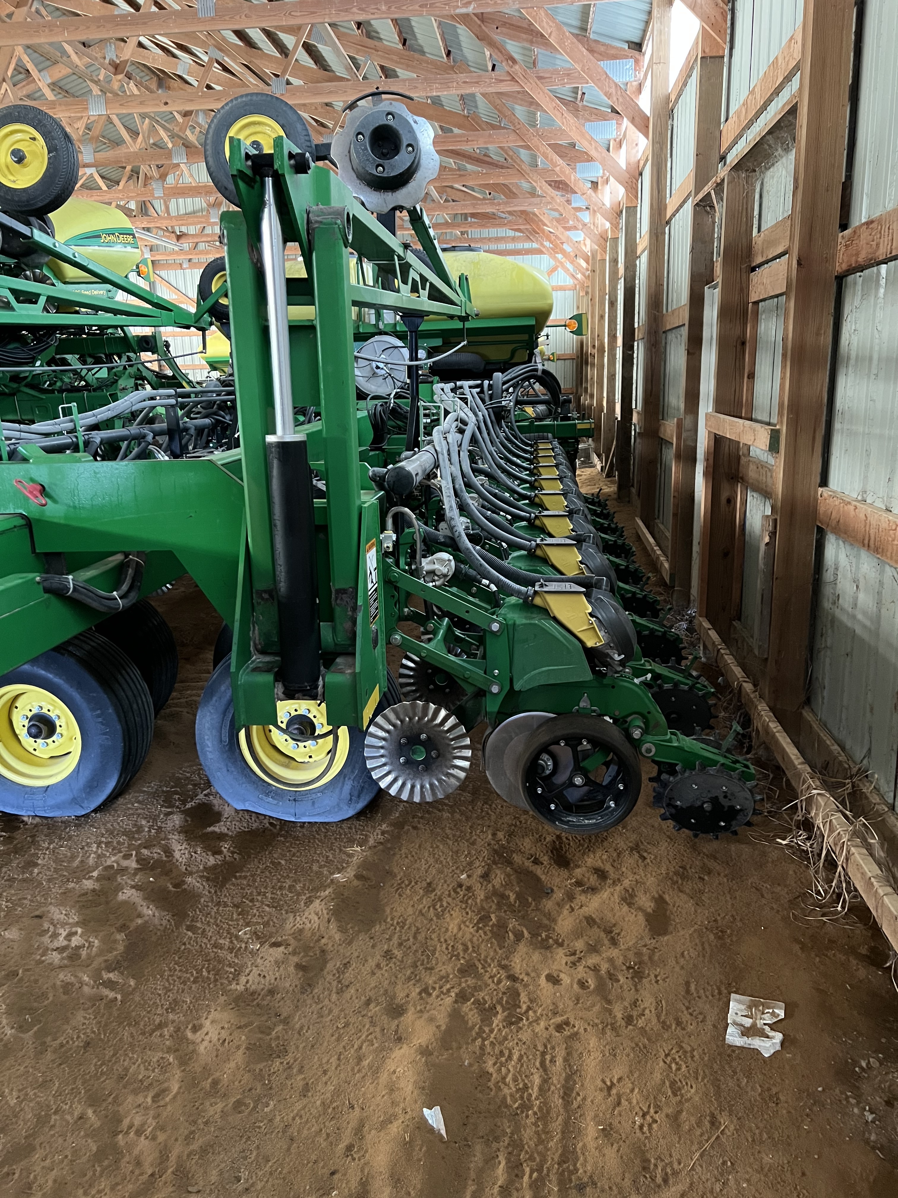 2009 John Deere DB60 Planter
