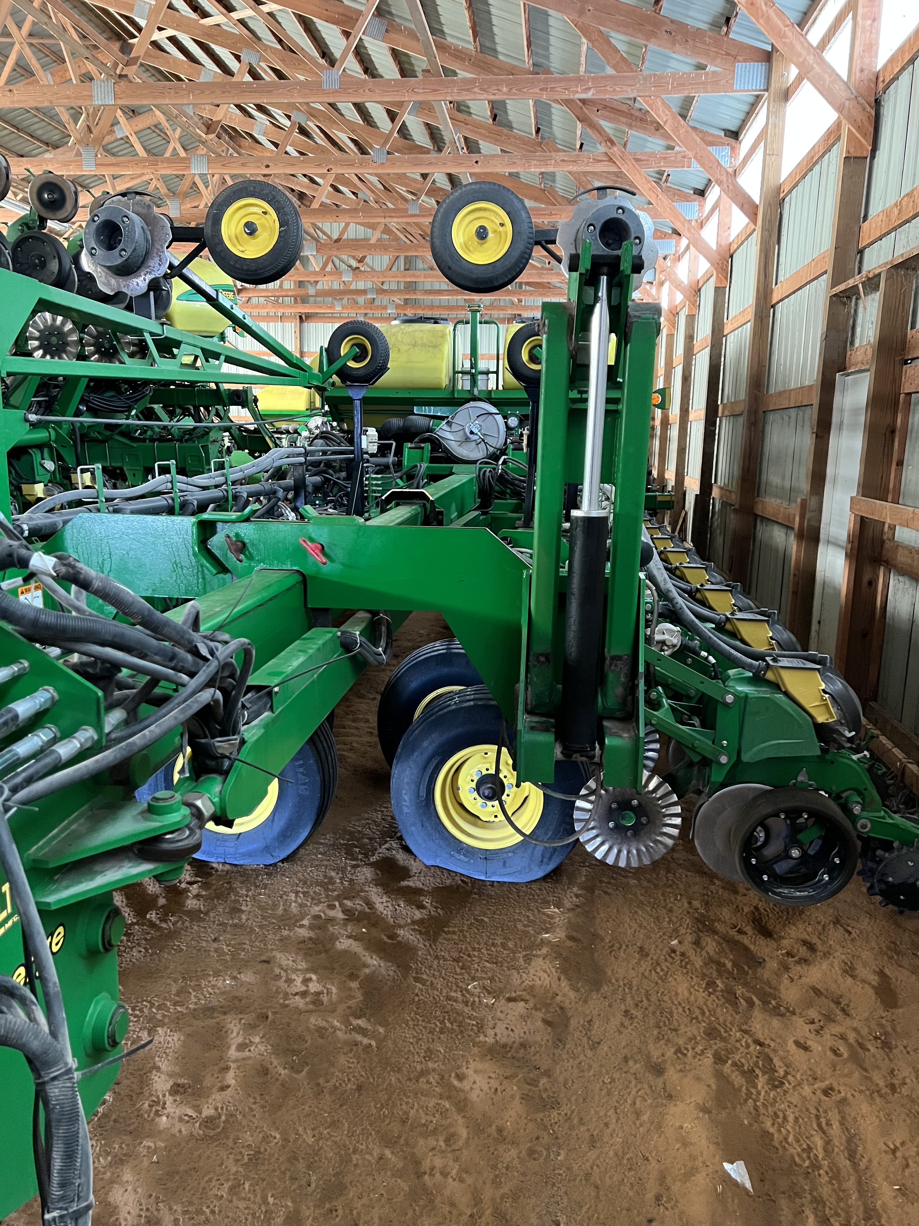 2009 John Deere DB60 Planter