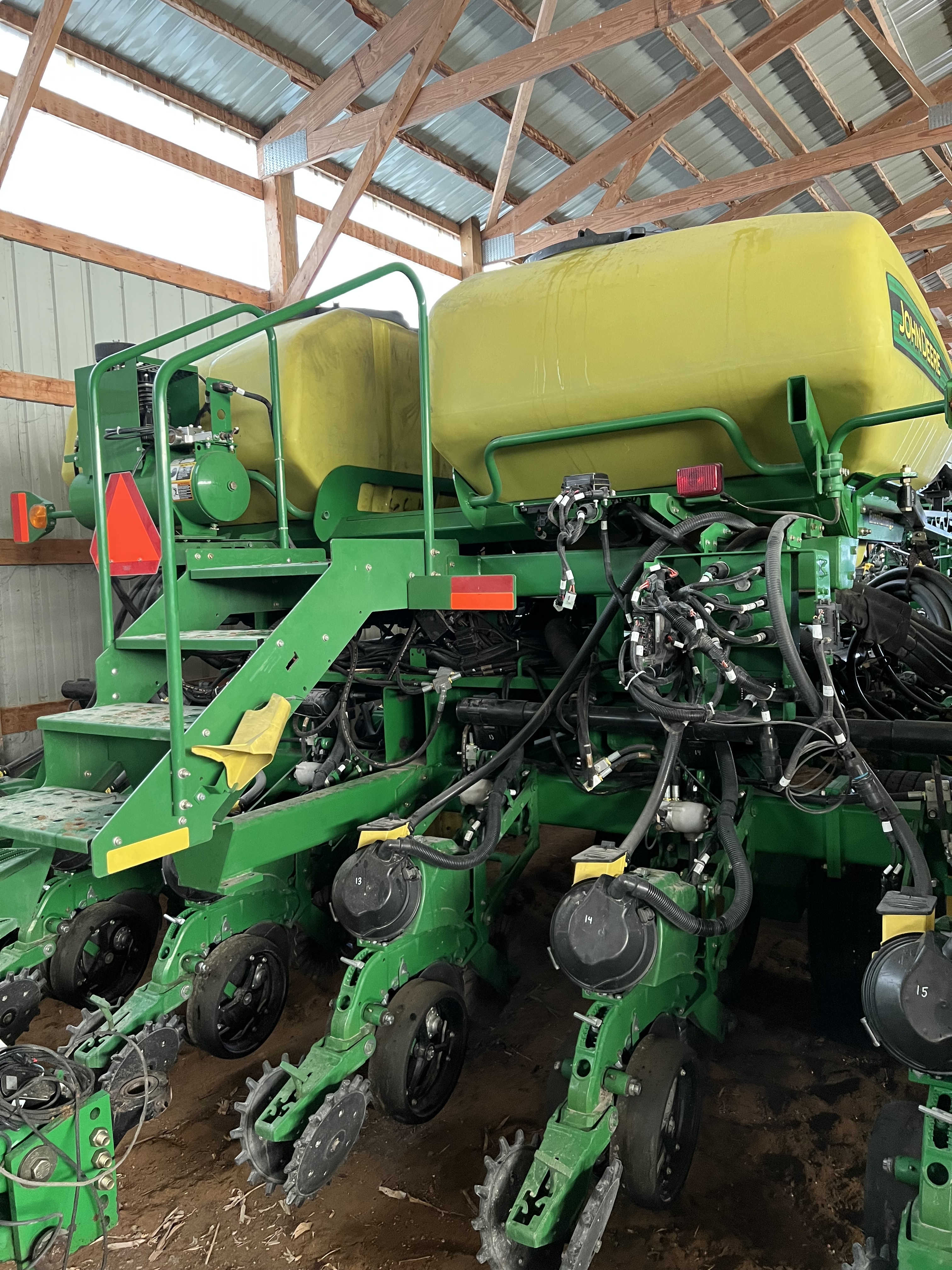 2009 John Deere DB60 Planter