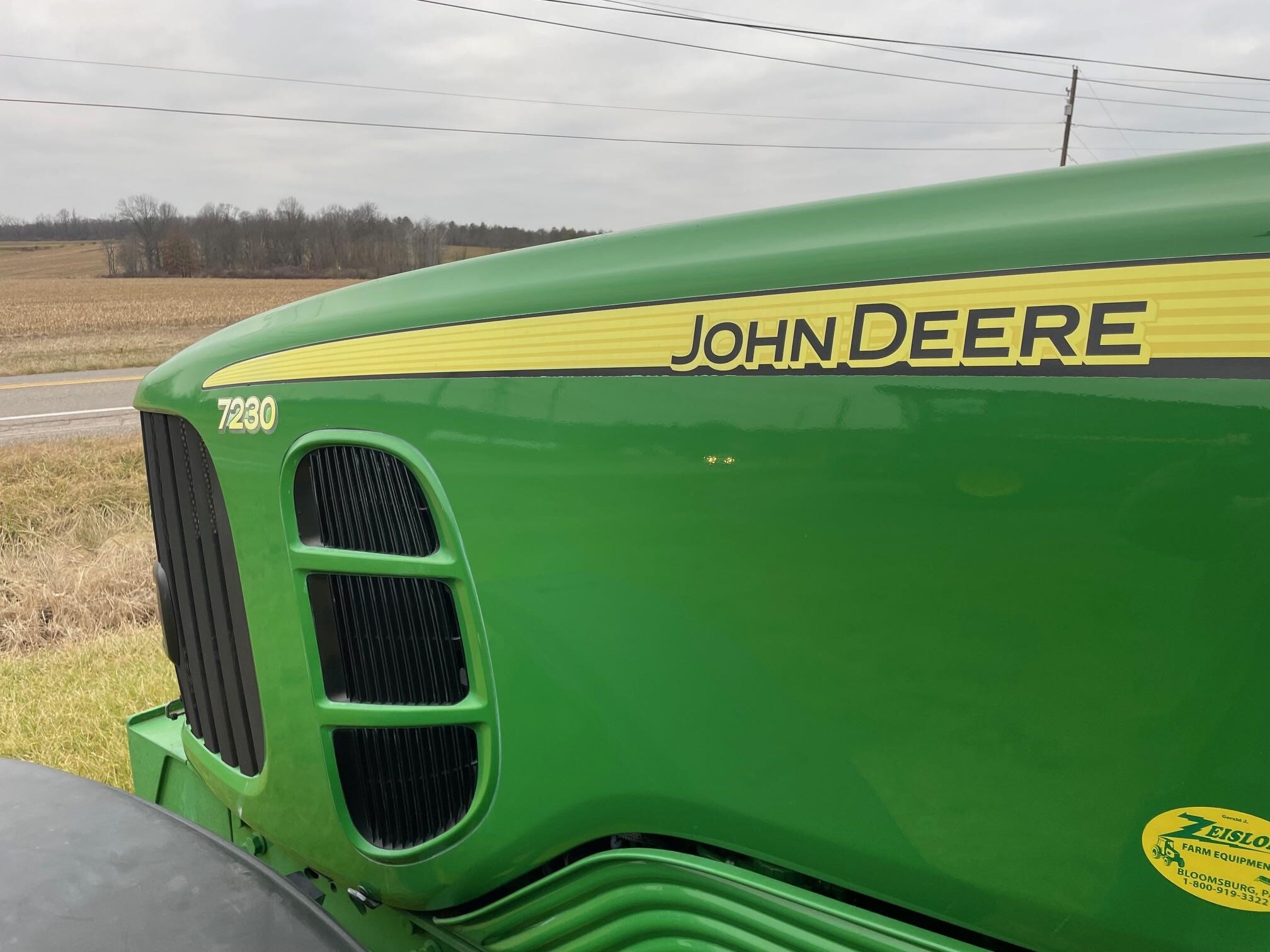 2011 John Deere 7230 Tractor