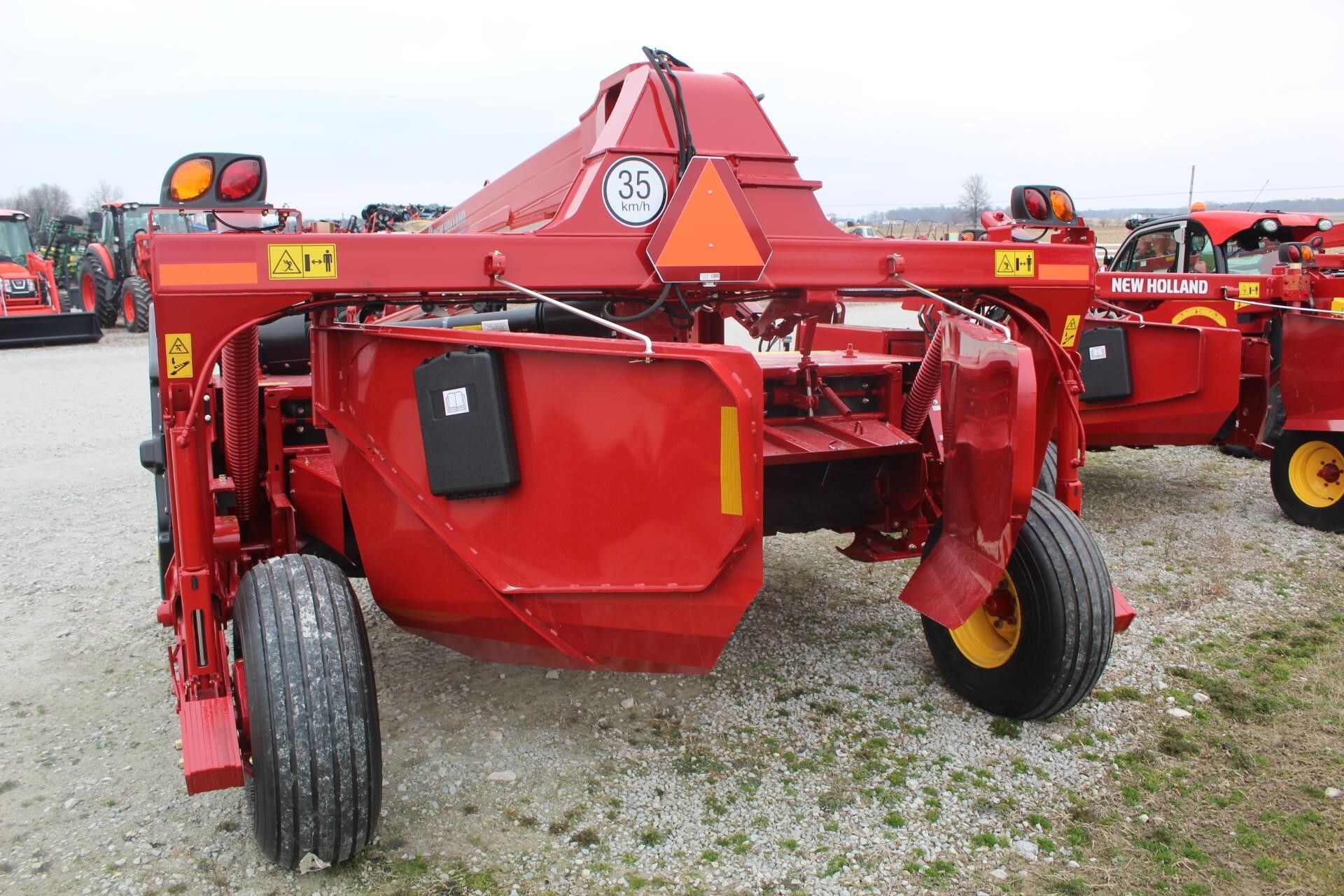  New Holland 310 plus Mower Conditioner