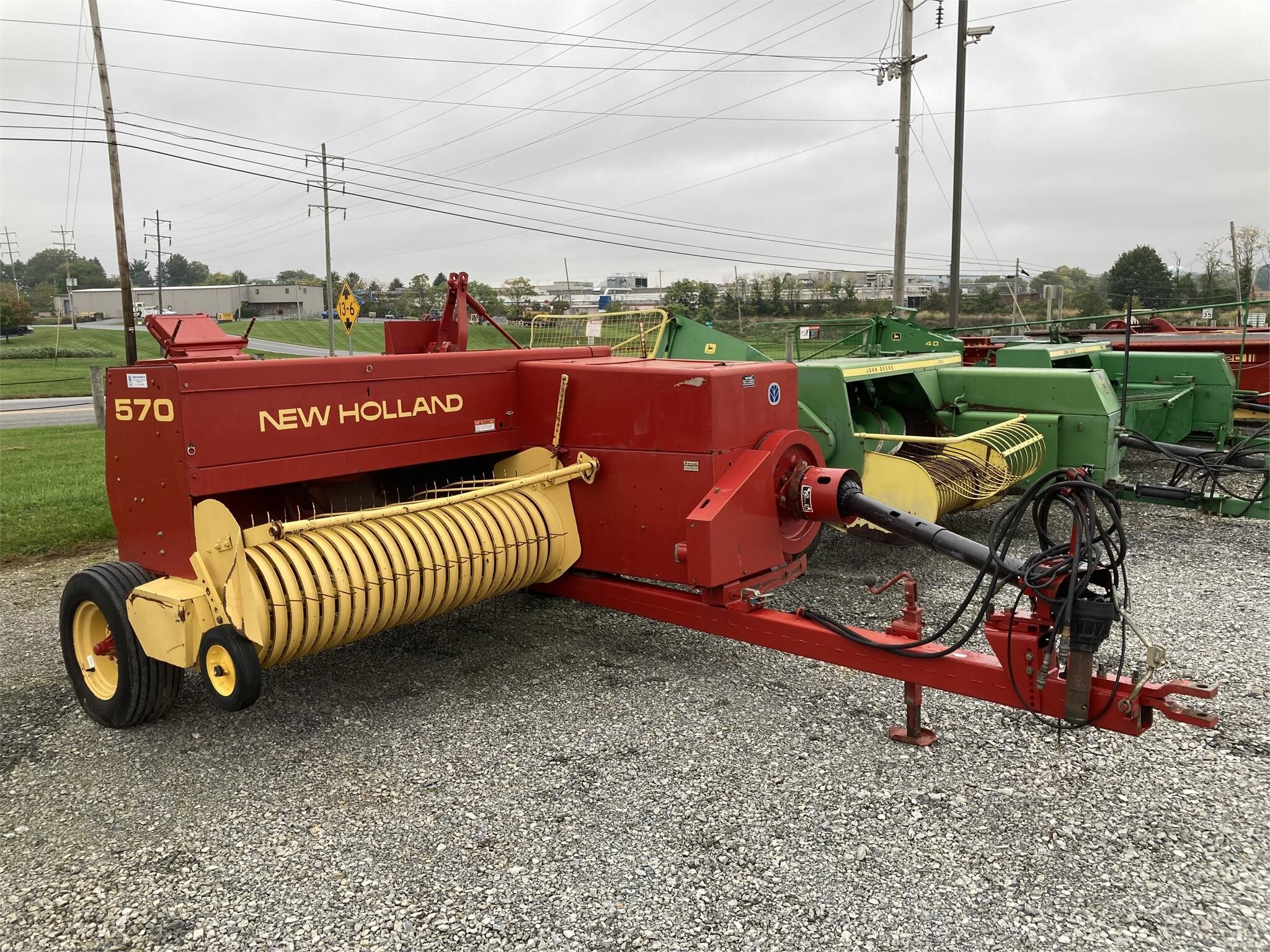  New Holland 570 Small Square Baler