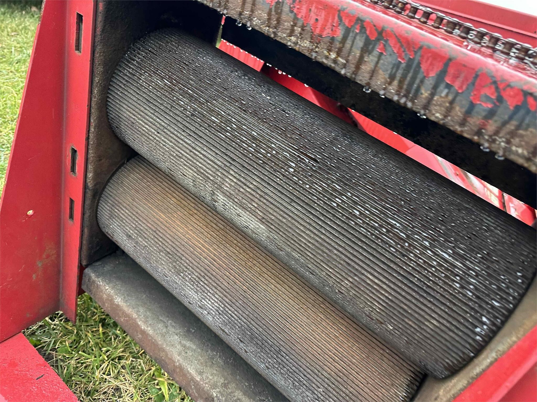  Gehl 1075 Pull-Type Forage Harvester