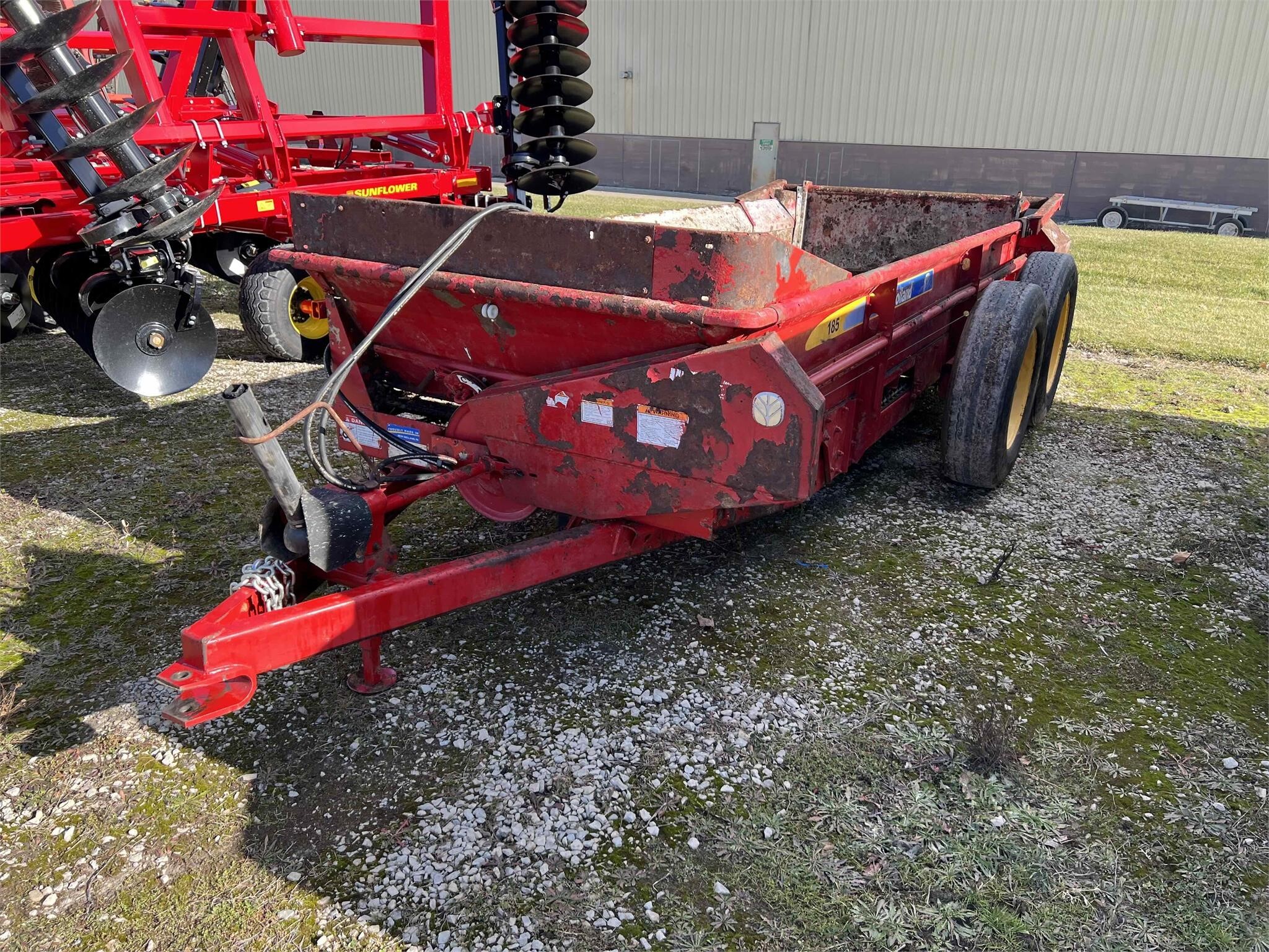 2018 New Holland 185 Manure Spreader 14,900 Machinery Pete