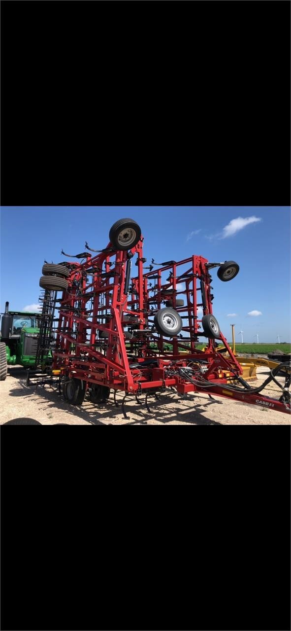 2019 Case IH Tiger-Mate 255 Field Cultivator