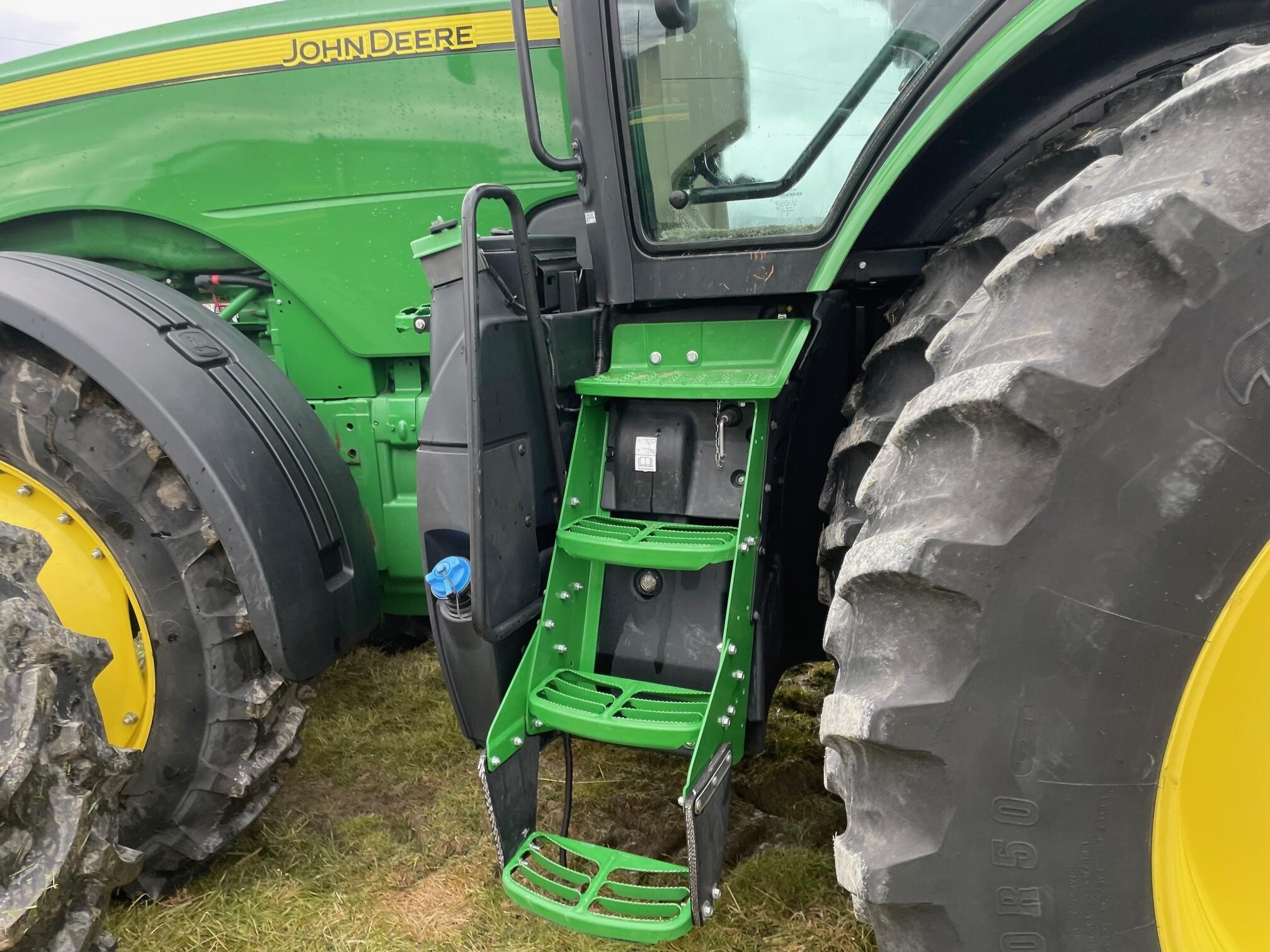2019 John Deere 8345R Tractor