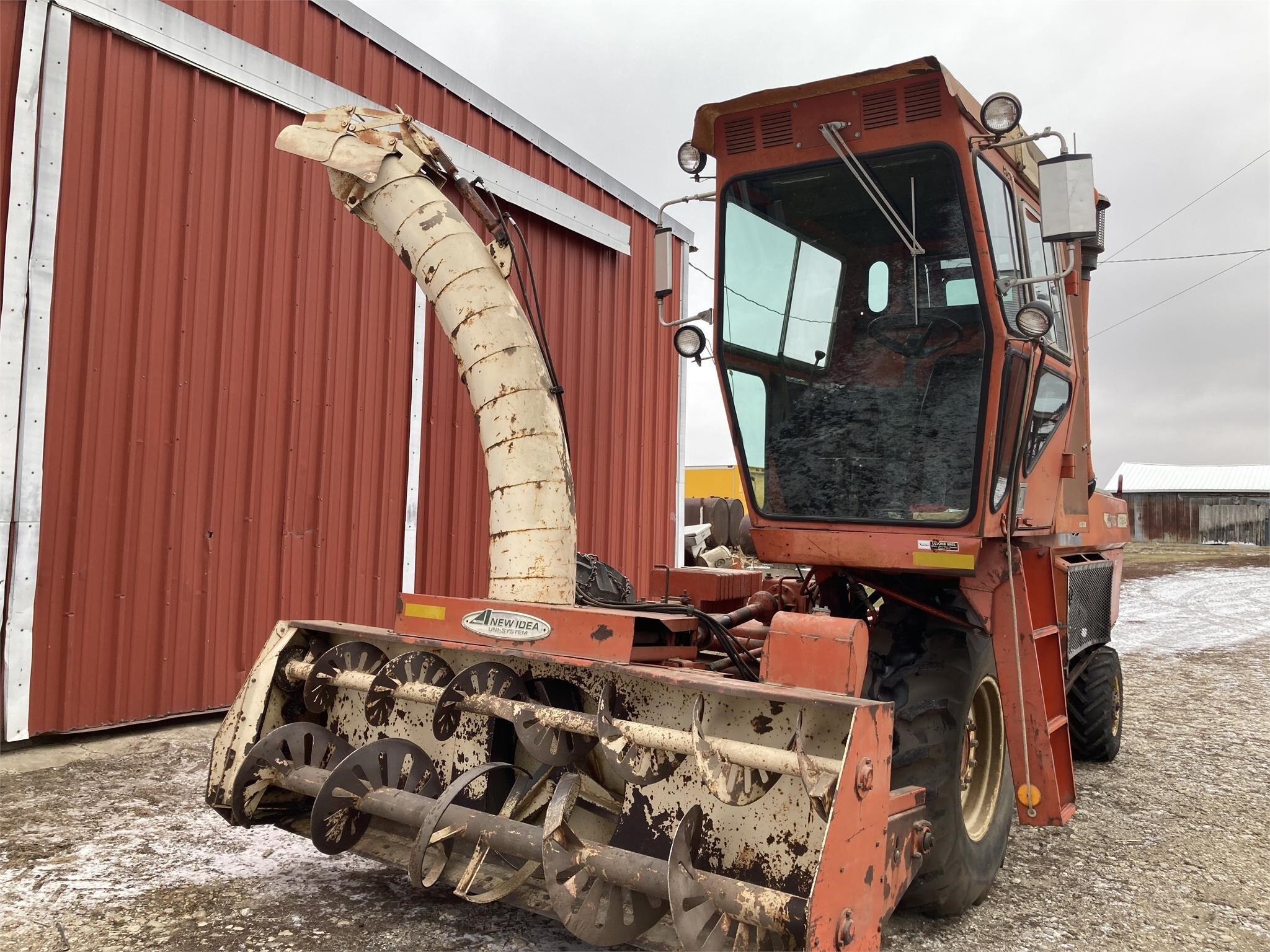  New Idea 709 Combine