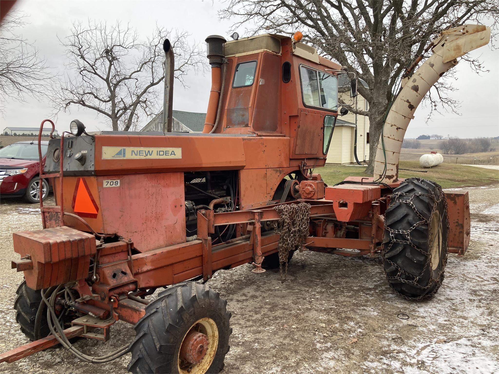  New Idea 709 Combine