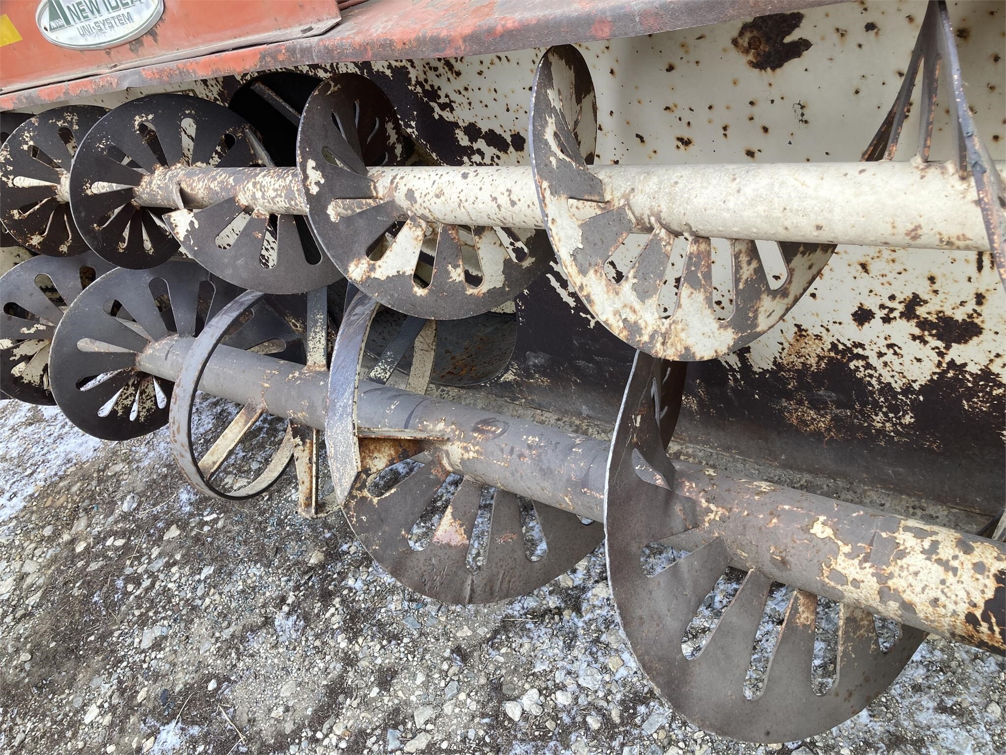  New Idea 709 Combine