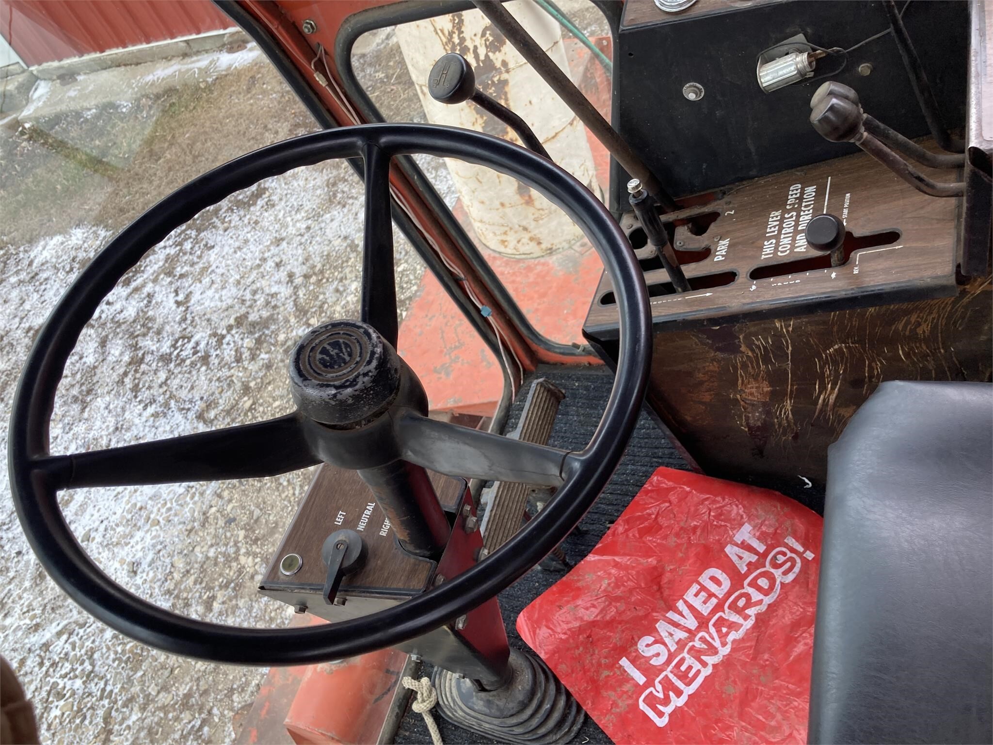  New Idea 709 Combine